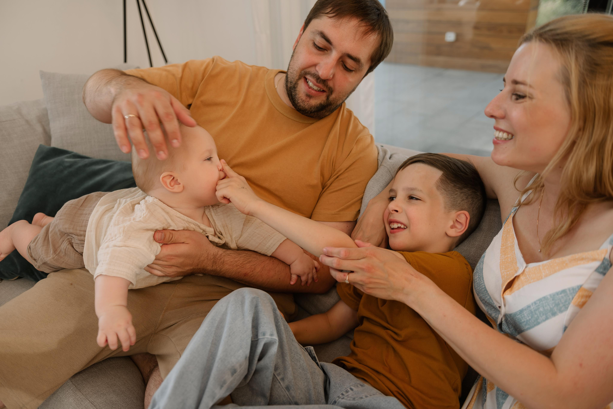 Домашняя семейная фотосессия загородом. Свадебный и семейный фотограф в Санкт-Петербурге Татьяна Пастухова