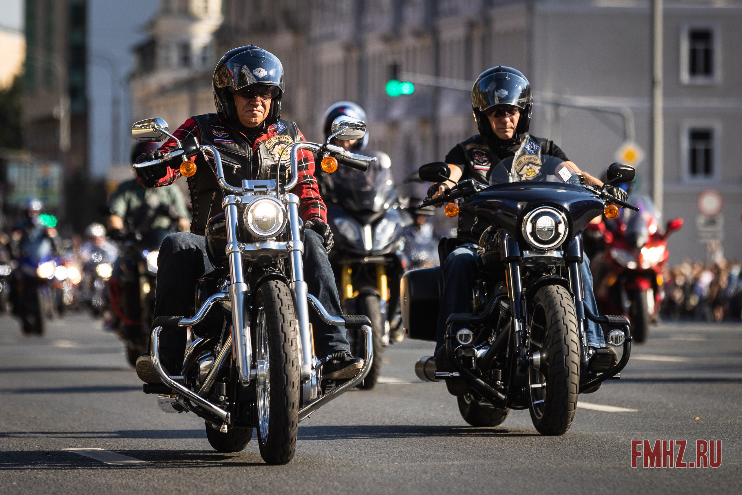 Закрытие Мотосезона 2023 на проспекте Академика Сахарова. Фотограф Владимир Охрименко