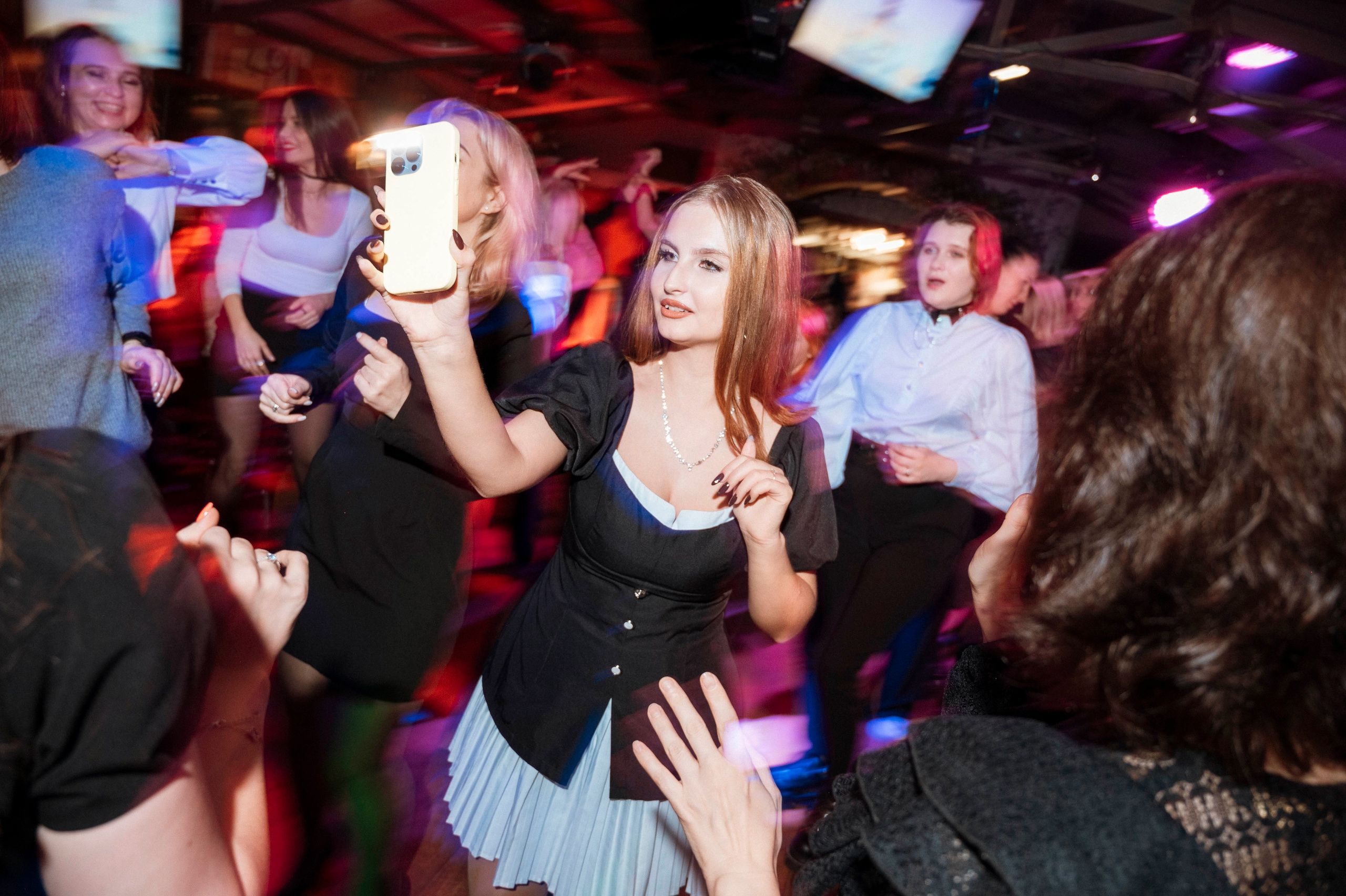 EISENBERG Корпоратив // Astra Marine Гала-ужин на теплоходе. Фотограф Элина Брусенцева