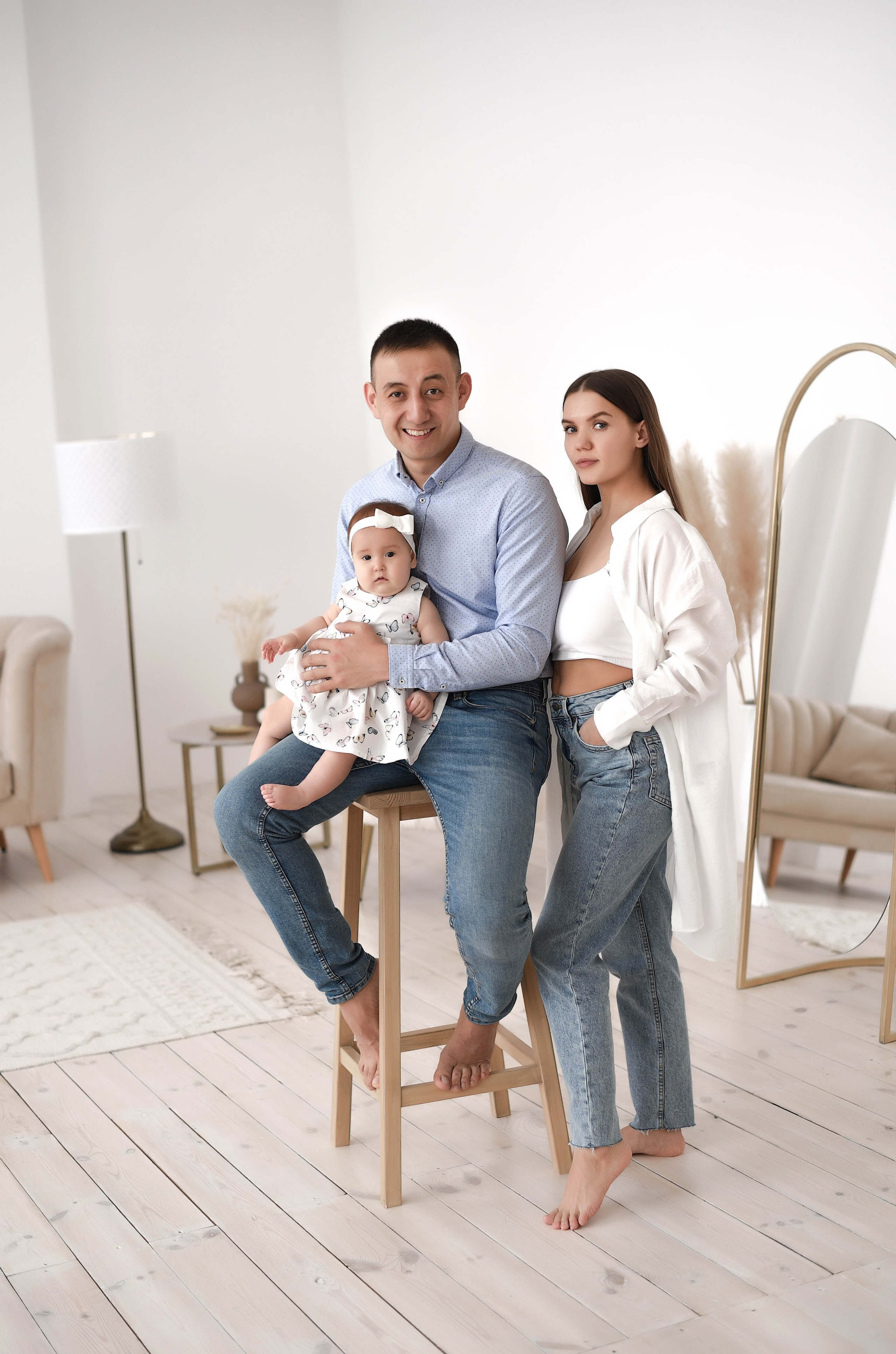 Семейная студийная. Свадебный, семейный, детский, контент фотограф в Омске Максим Ильин