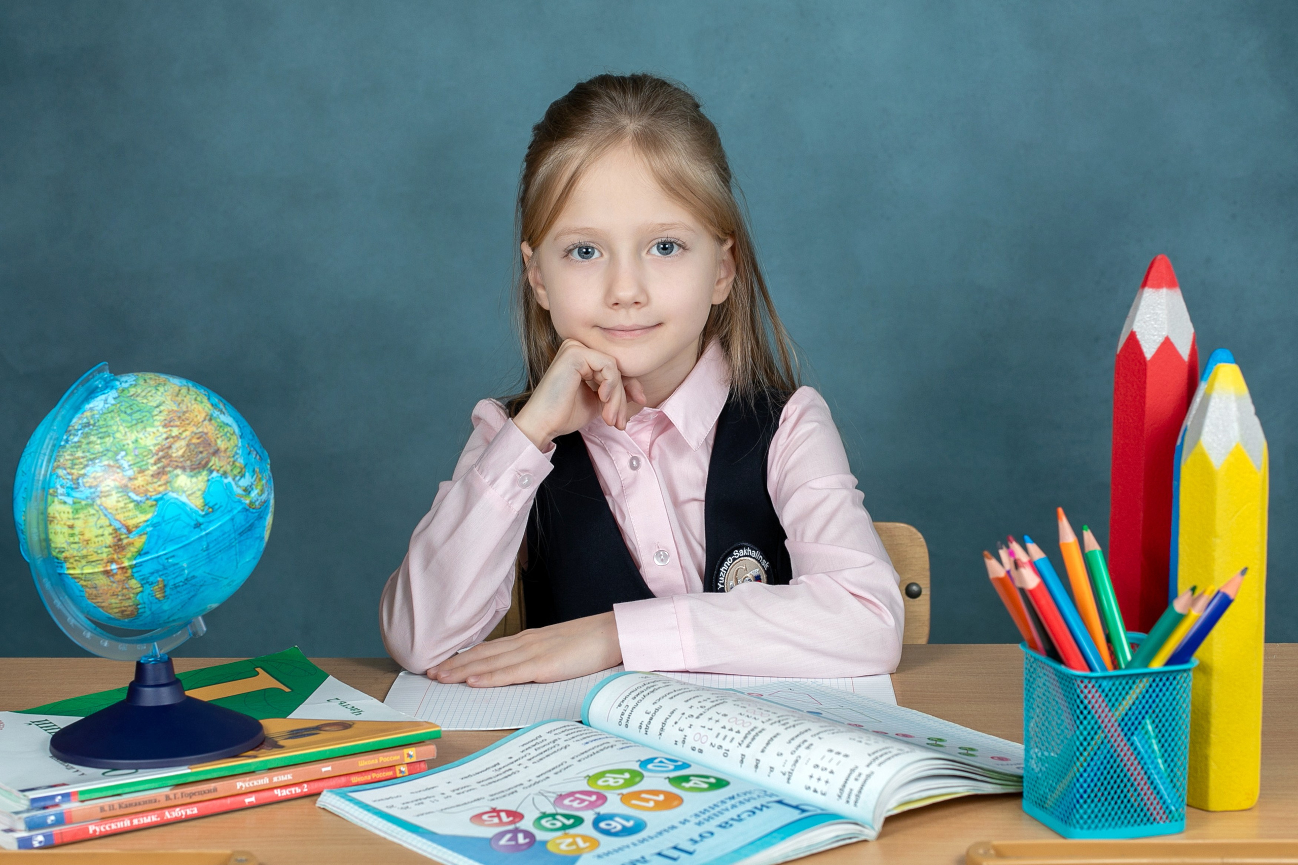 Портреты. Первоклашки. Школьный и детский фотограф в Южно-Сахалинске Анастасия Лескова