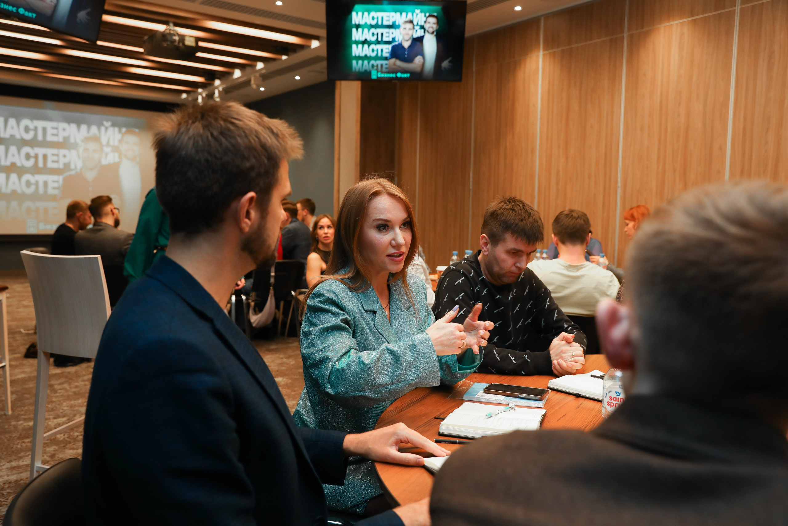 БИЗНЕС ФАКТ. Photographer Viktoriya Markushina «My world throug»