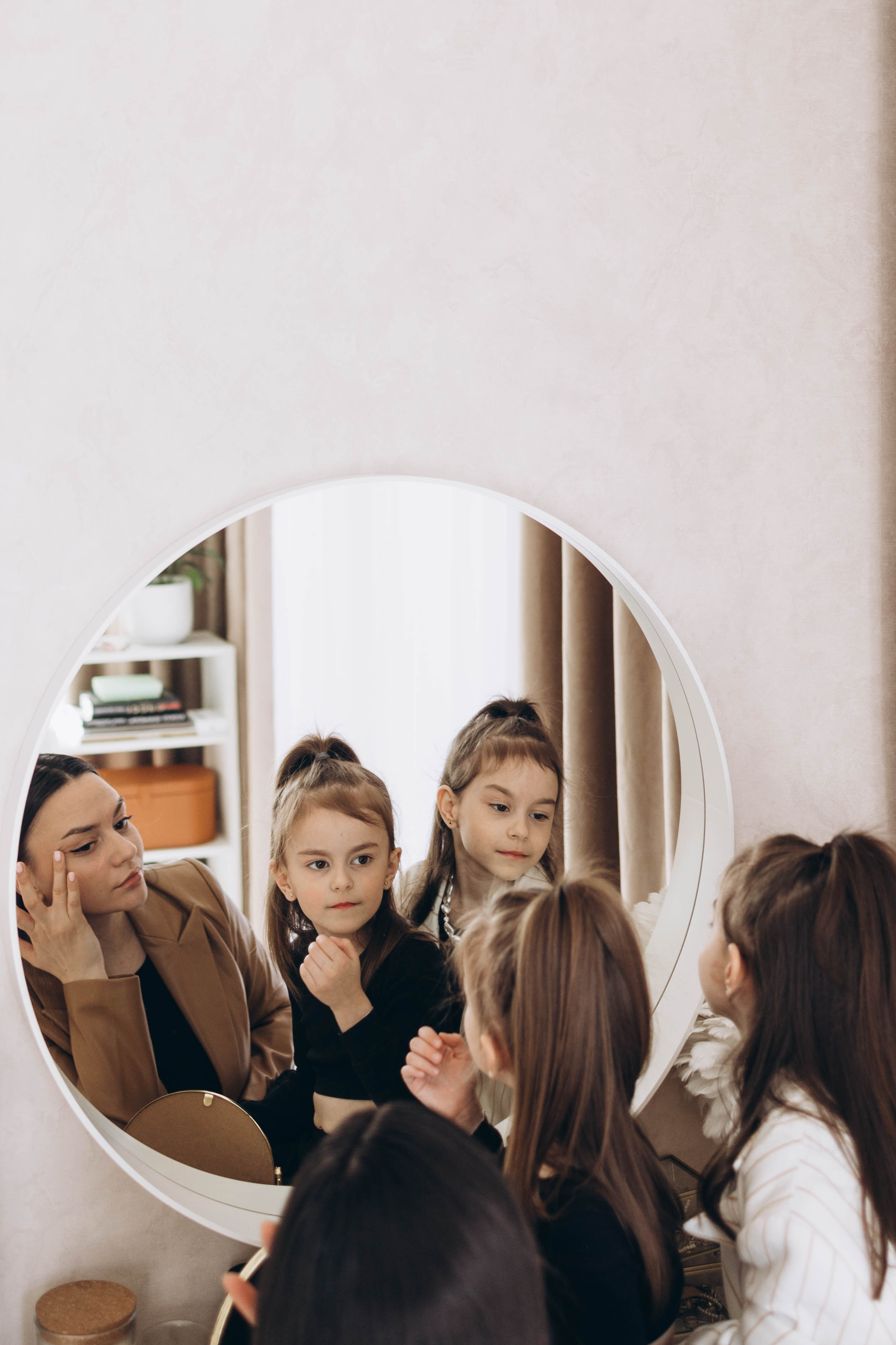 Наталия, Софа и Лиза. Семейный фотограф в Москве Виктория Ястребинская