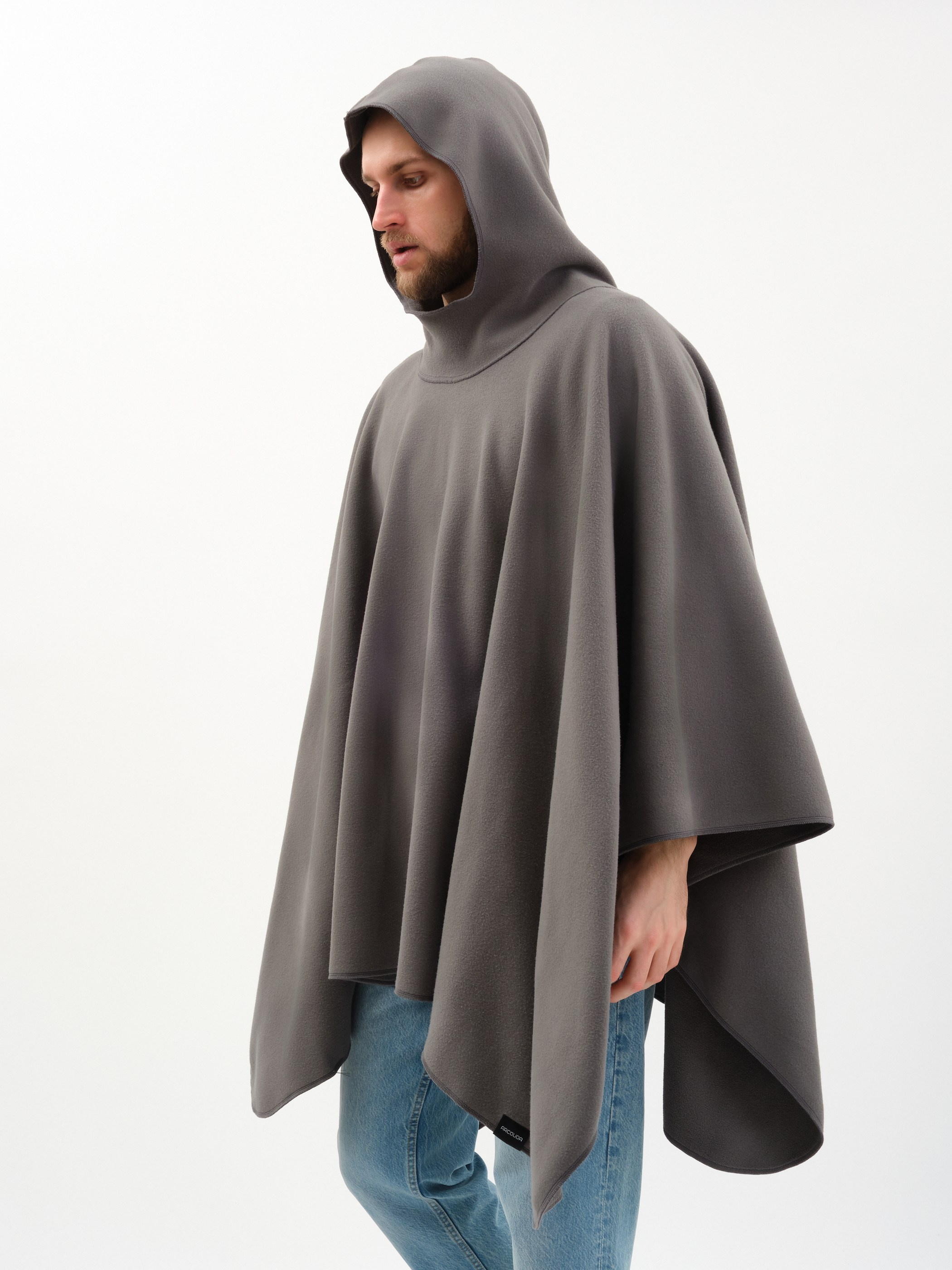 Каталог предметной и fashion-съёмки на белом фоне — Артур Карташев. Фотограф Карташев Артур