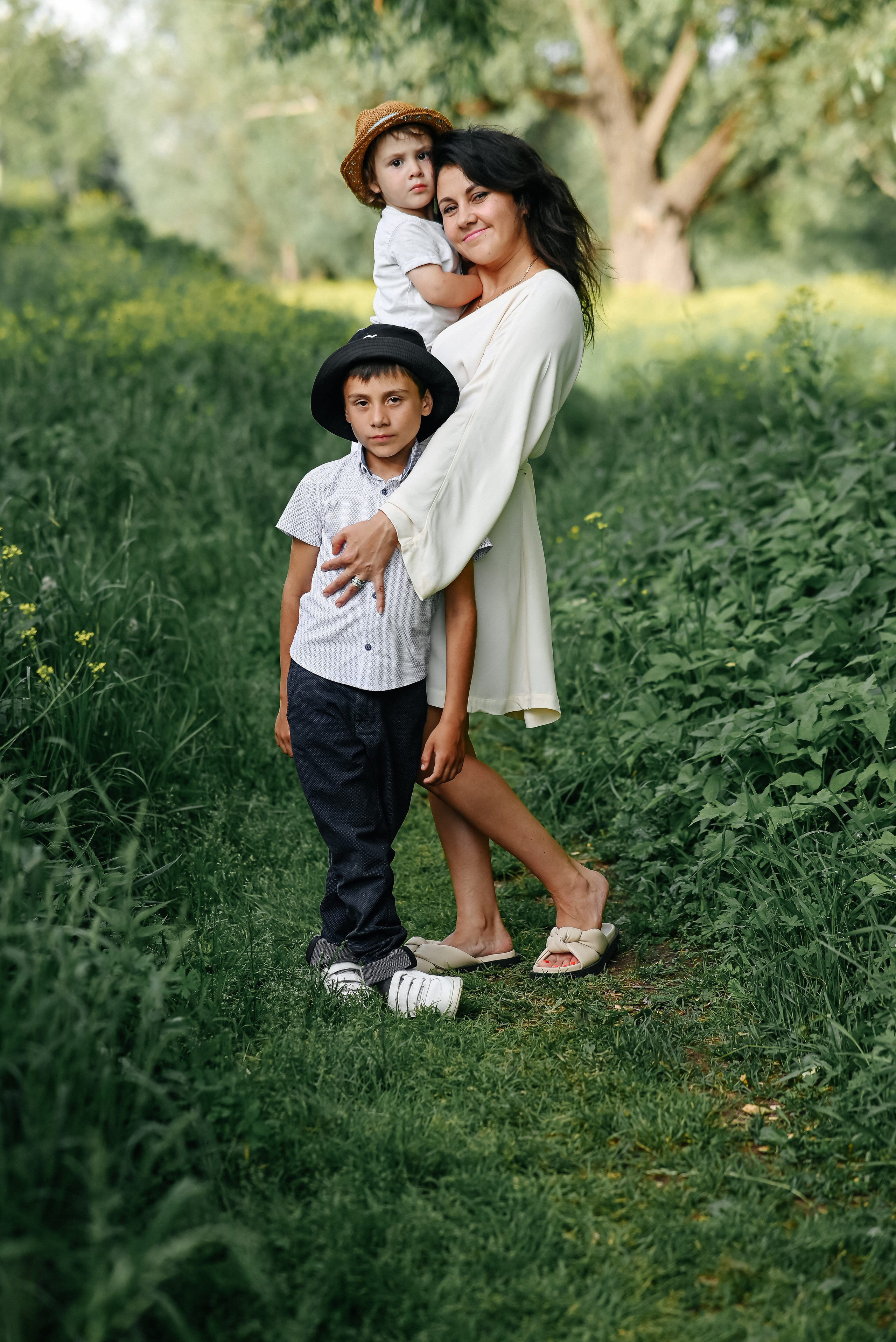 Семейная фотосессия на природе. Свадебный, семейный и школьный фотограф в Бийске Ксения Мамаева