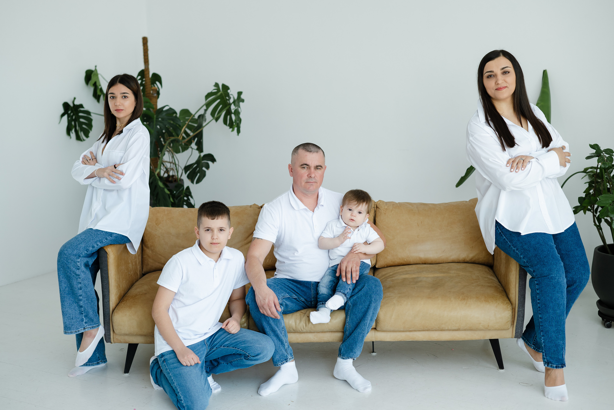 Интерьерная в студии. Свадебный, семейный и школьный фотограф в Бийске Ксения Мамаева