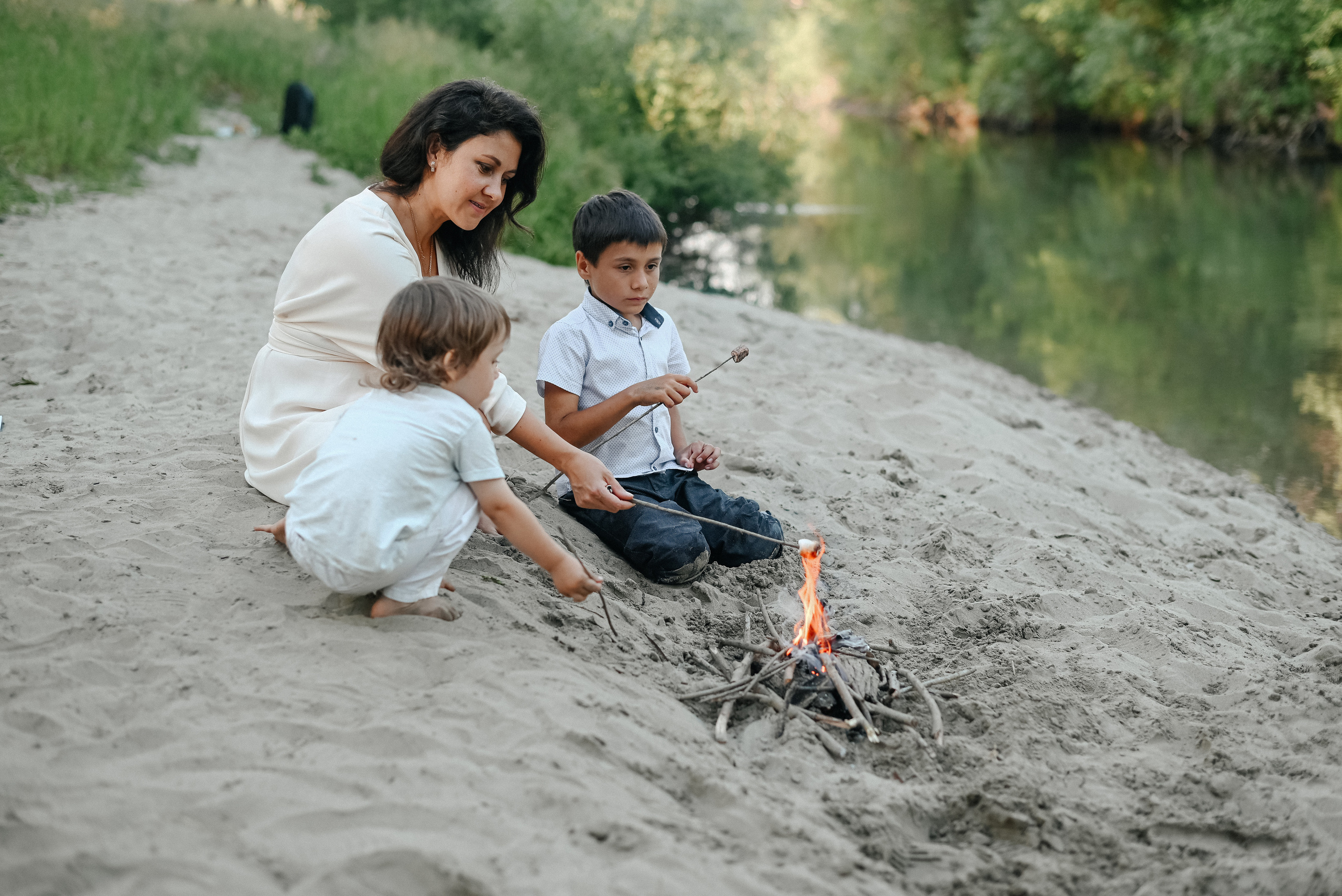 Семейная фотосессия на природе. Свадебный, семейный и школьный фотограф в Бийске Ксения Мамаева