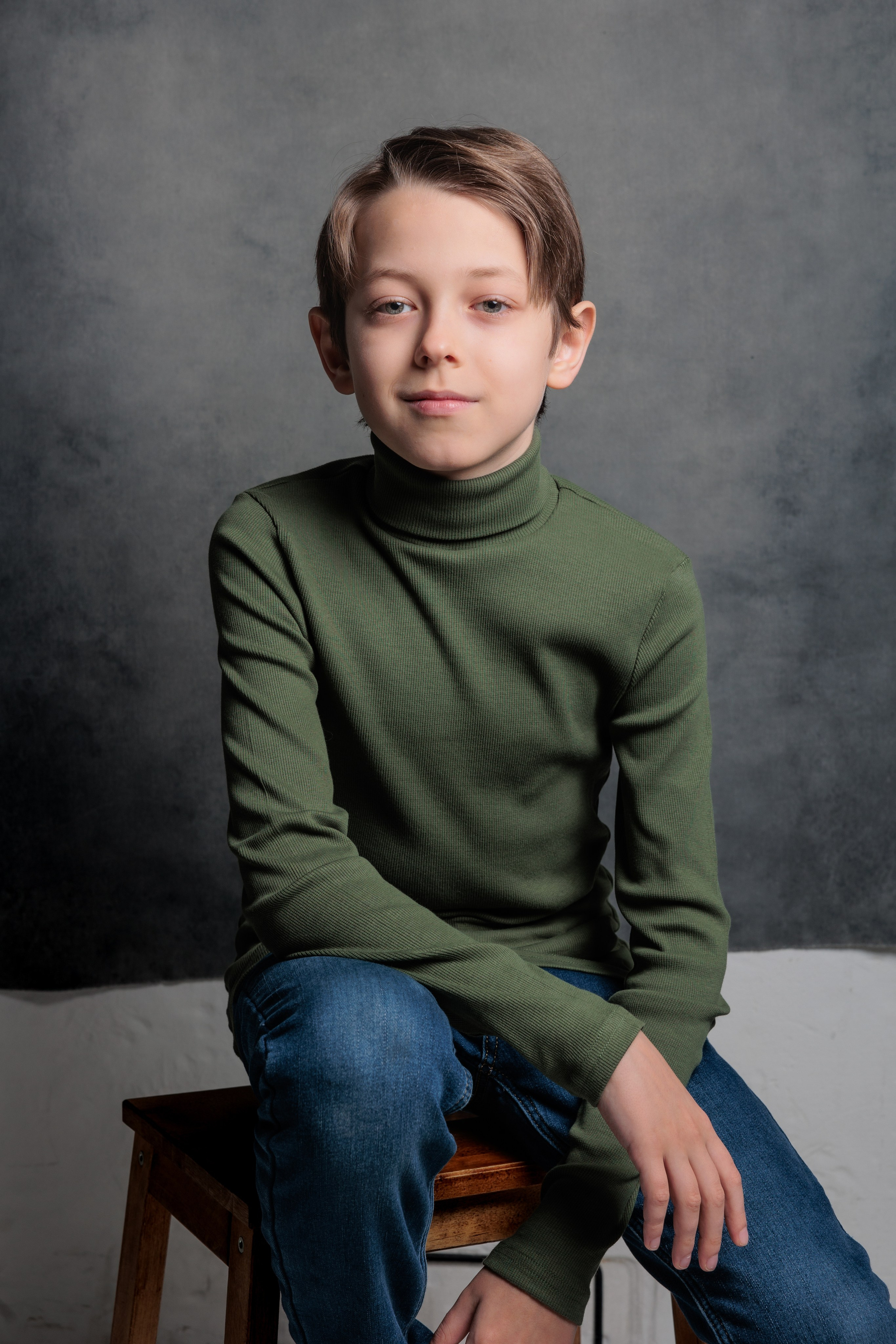 ЛЁША. Я фотограф из Москвы к Вашим услугам