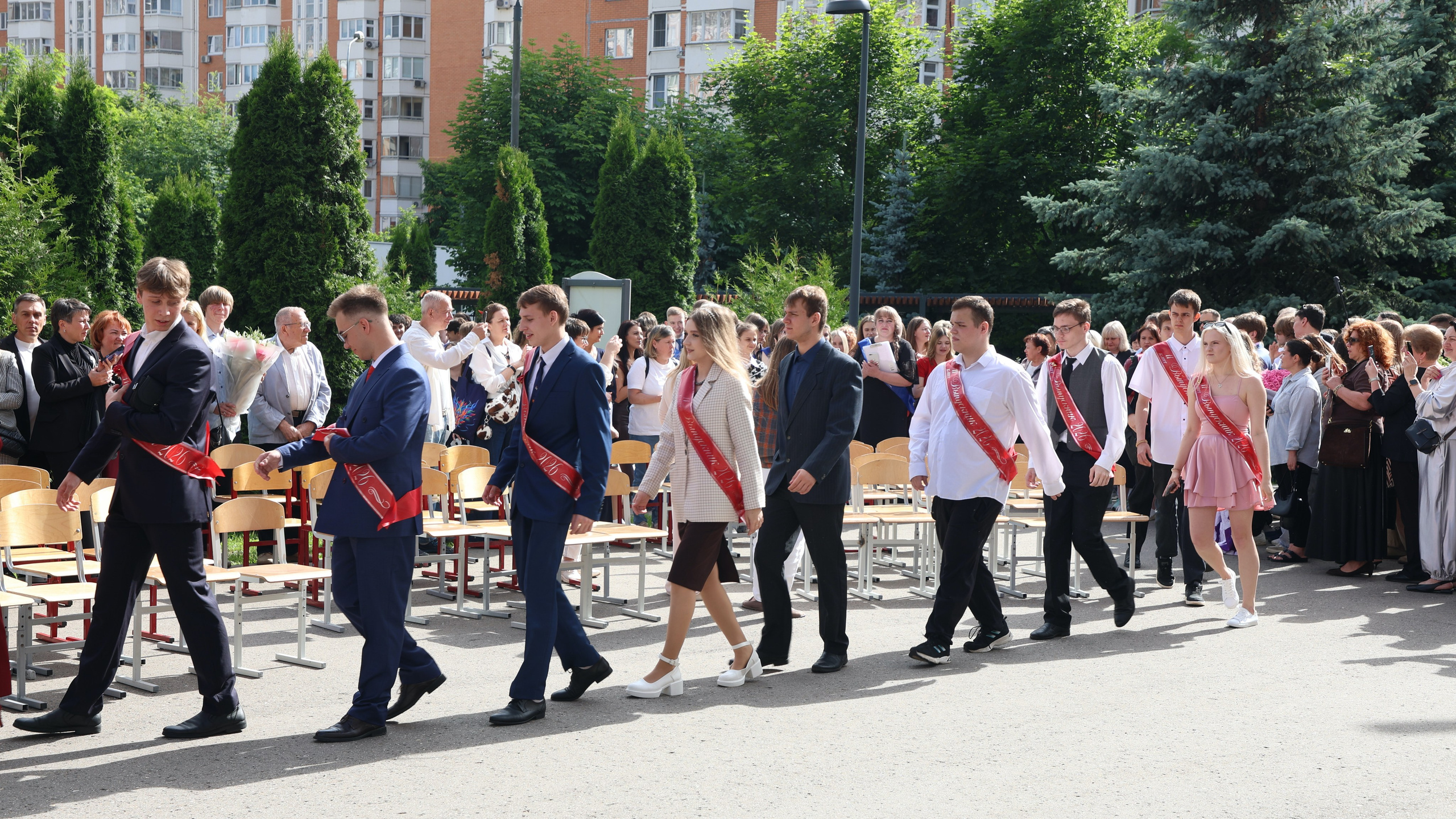 26/06/26. Школьные выпускные альбомы в Москве Марина Николаева