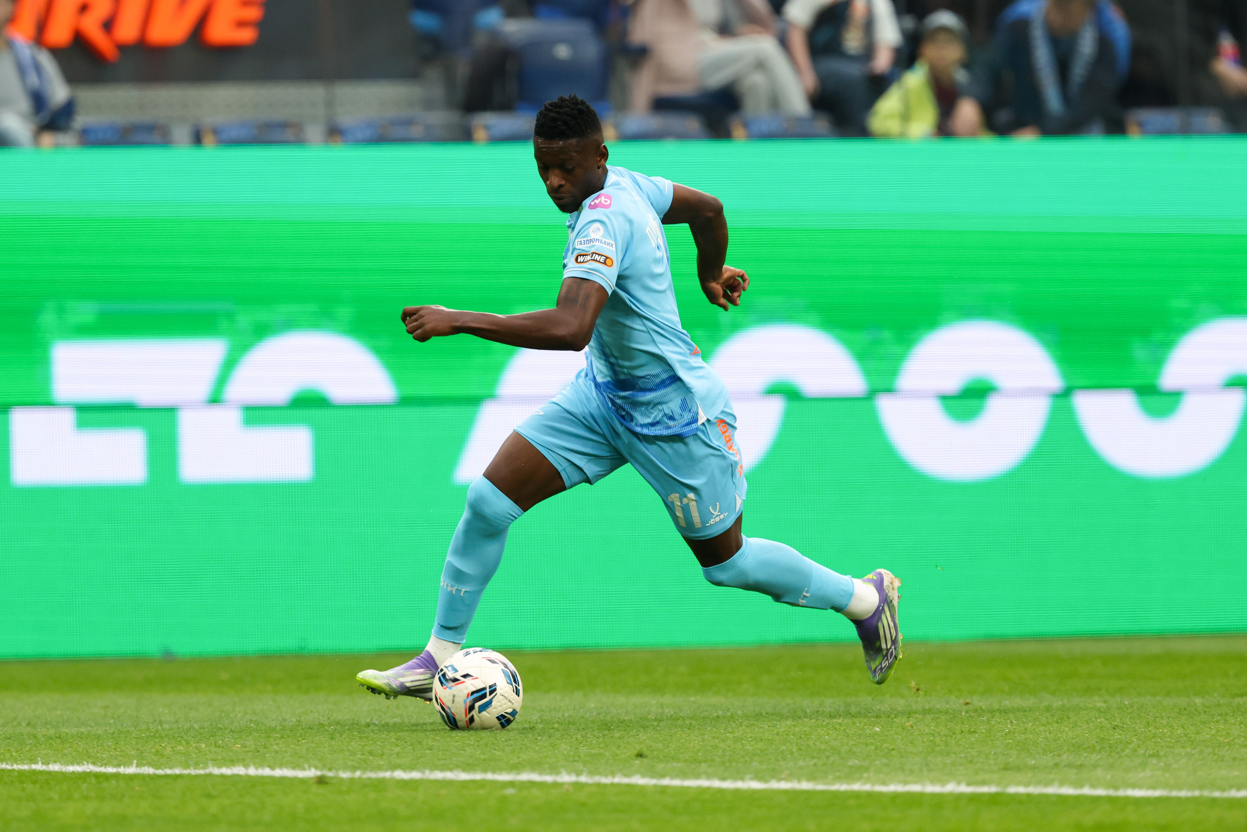 ФК «Зенит» — ФК «Динамо» Махачкала 23.08.2025. Спортивный и репортажный фотограф Антон Тереханов