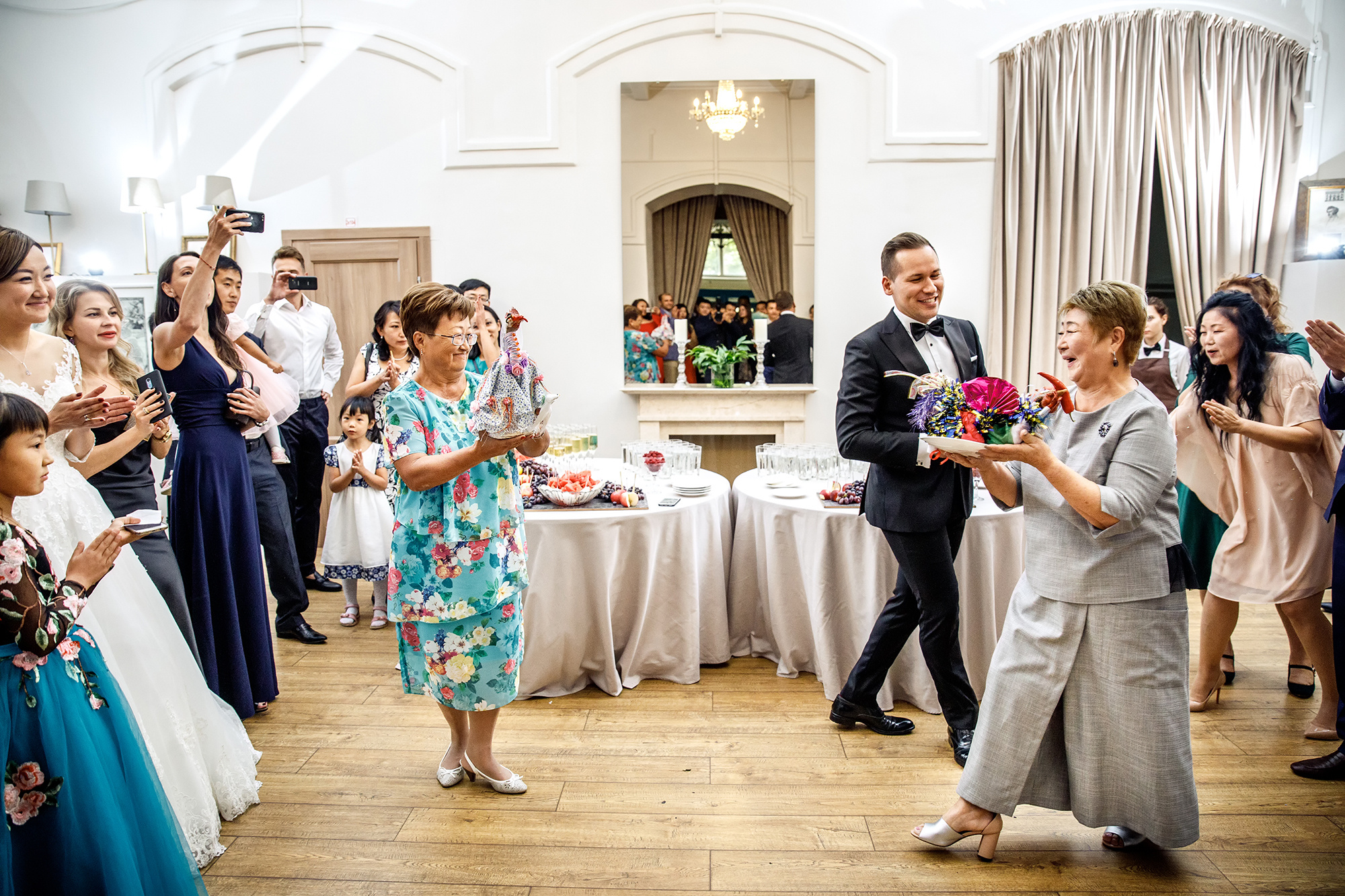 Valera & Sofja. Свадебный фотограф  Байжанов Марат