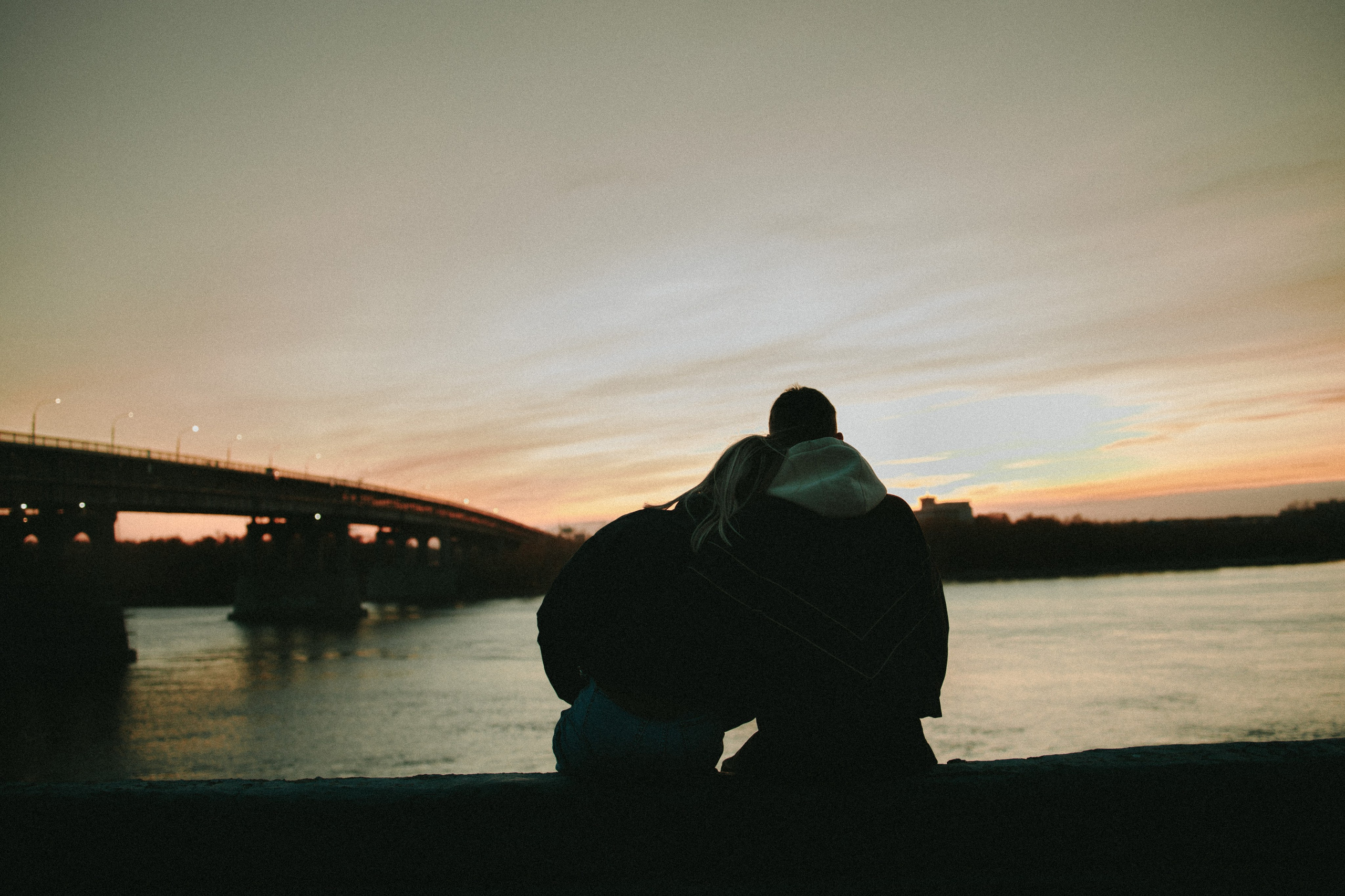 Прогулки по ночному городу. Lifestyle семейный и детский фотограф в Омске Иванова Екатерина