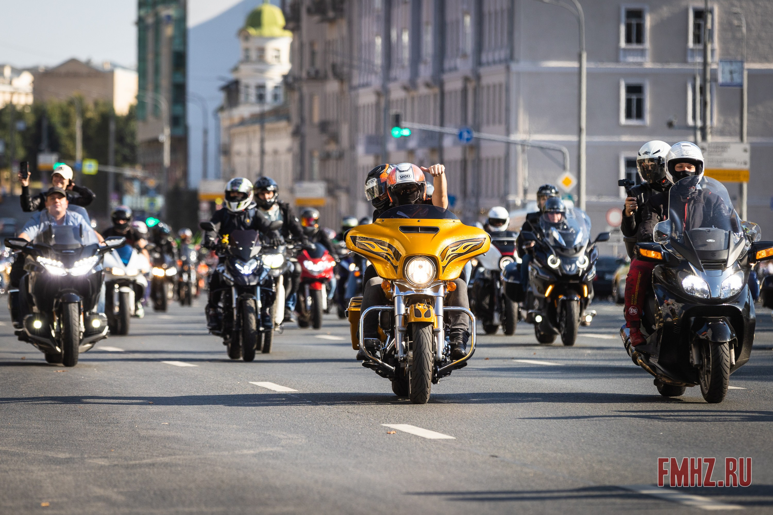 Закрытие Мотосезона 2023 на проспекте Академика Сахарова. Фотограф Владимир Охрименко