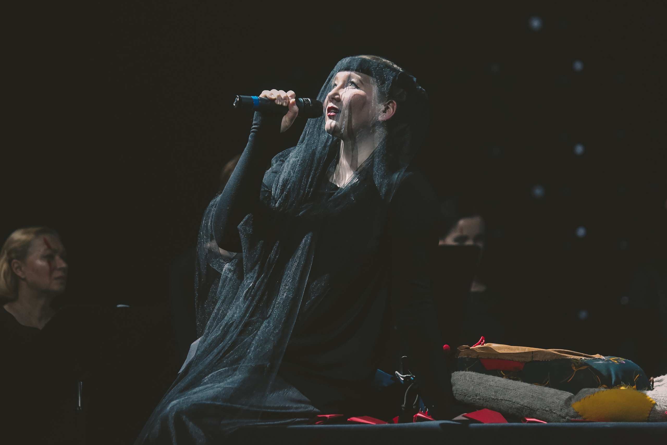 Опера "Красное": Сны погибших об Испании. Дарья Письменюк / Darya Leitstern — фотограф, музыкант, журналист, путешественник