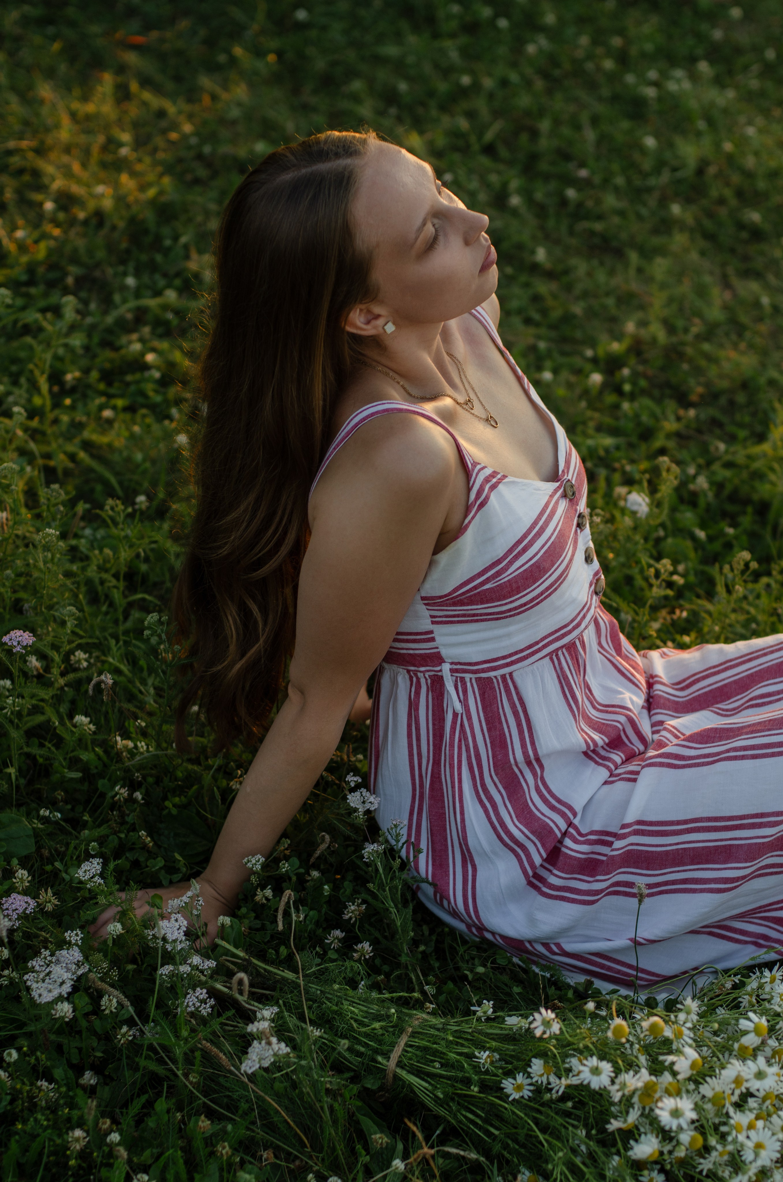Татьяна, ромашки. Фотограф Челябинск Ирина Ермоленко