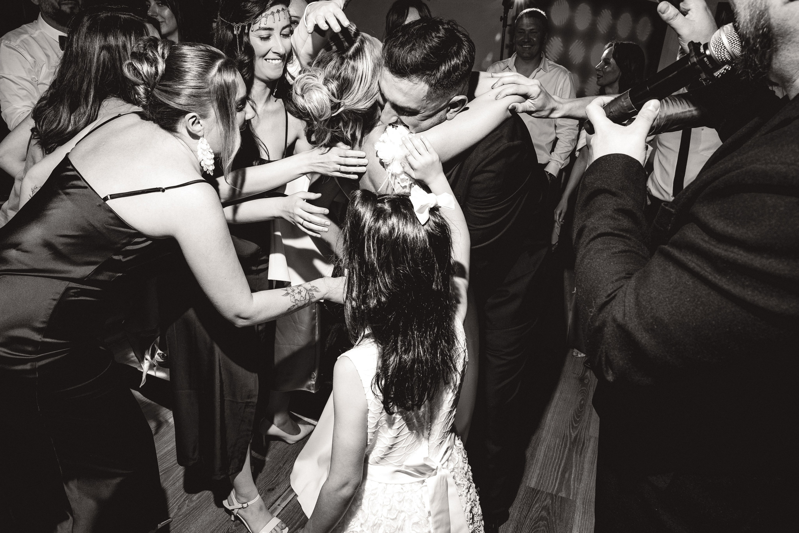 V&N. Свадебный фотограф в Иваново Гитарина Черняева