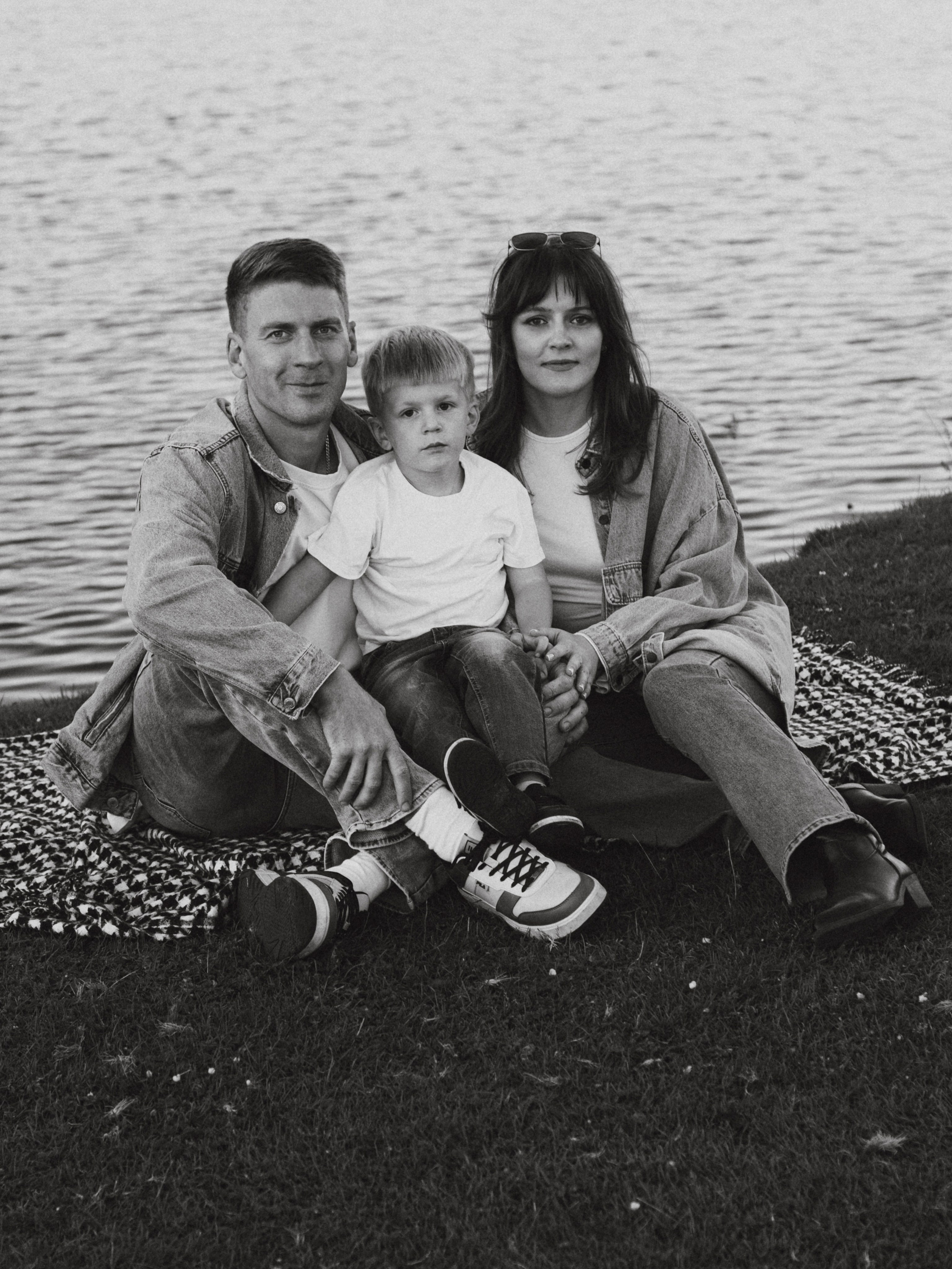 ЧБ семейная. Фотограф Бойко Антонина