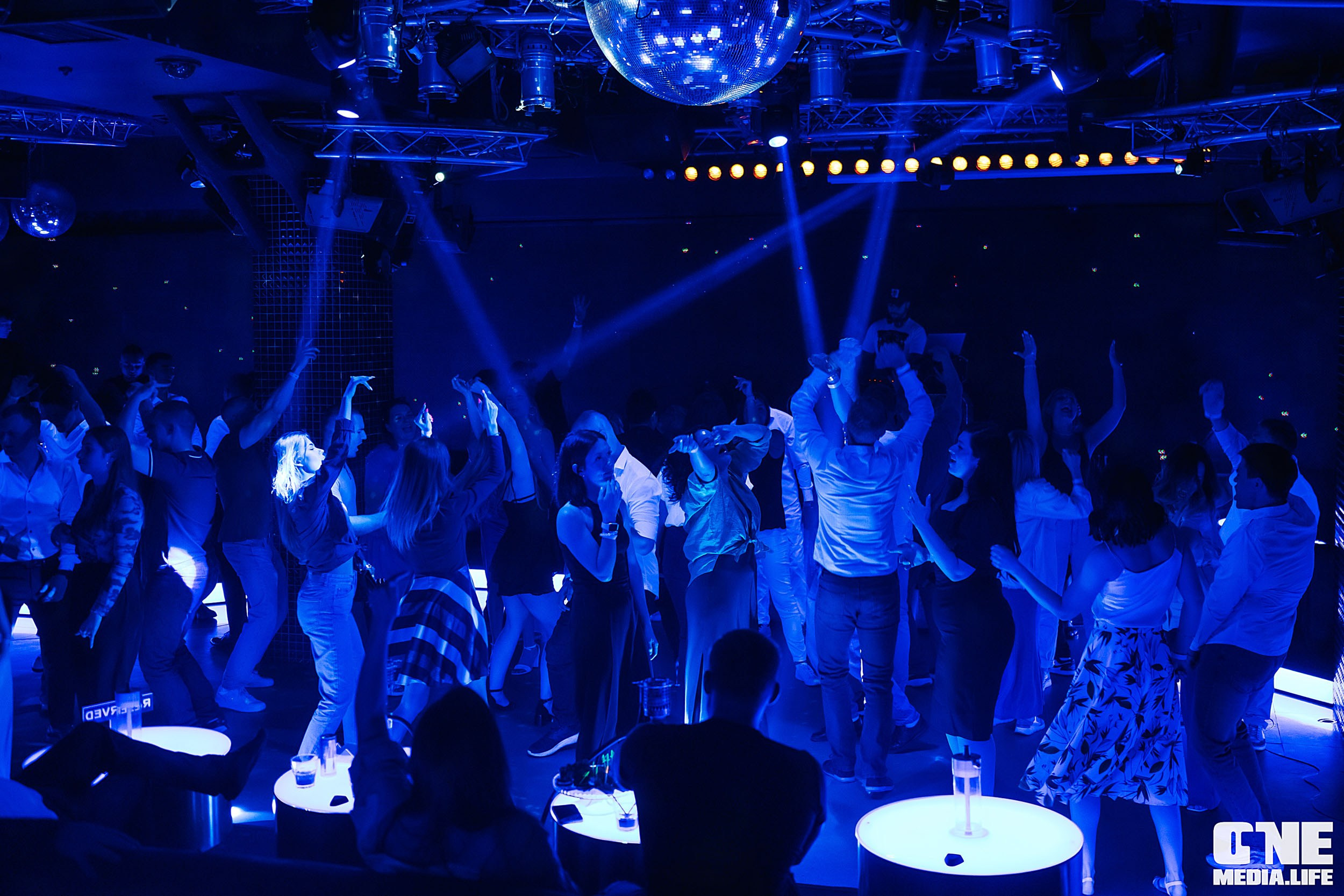 Фоторепортаж из караоке-клуба Эйфория. One Media Life: фоторепортажи, фотоотчеты с мероприятий и заведений