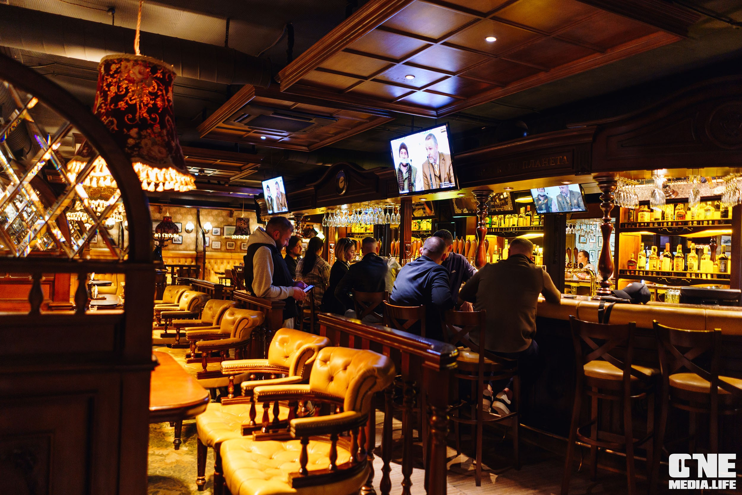 Фоторепортаж из Планеты. One Media Life: фоторепортажи, фотоотчеты с мероприятий и заведений