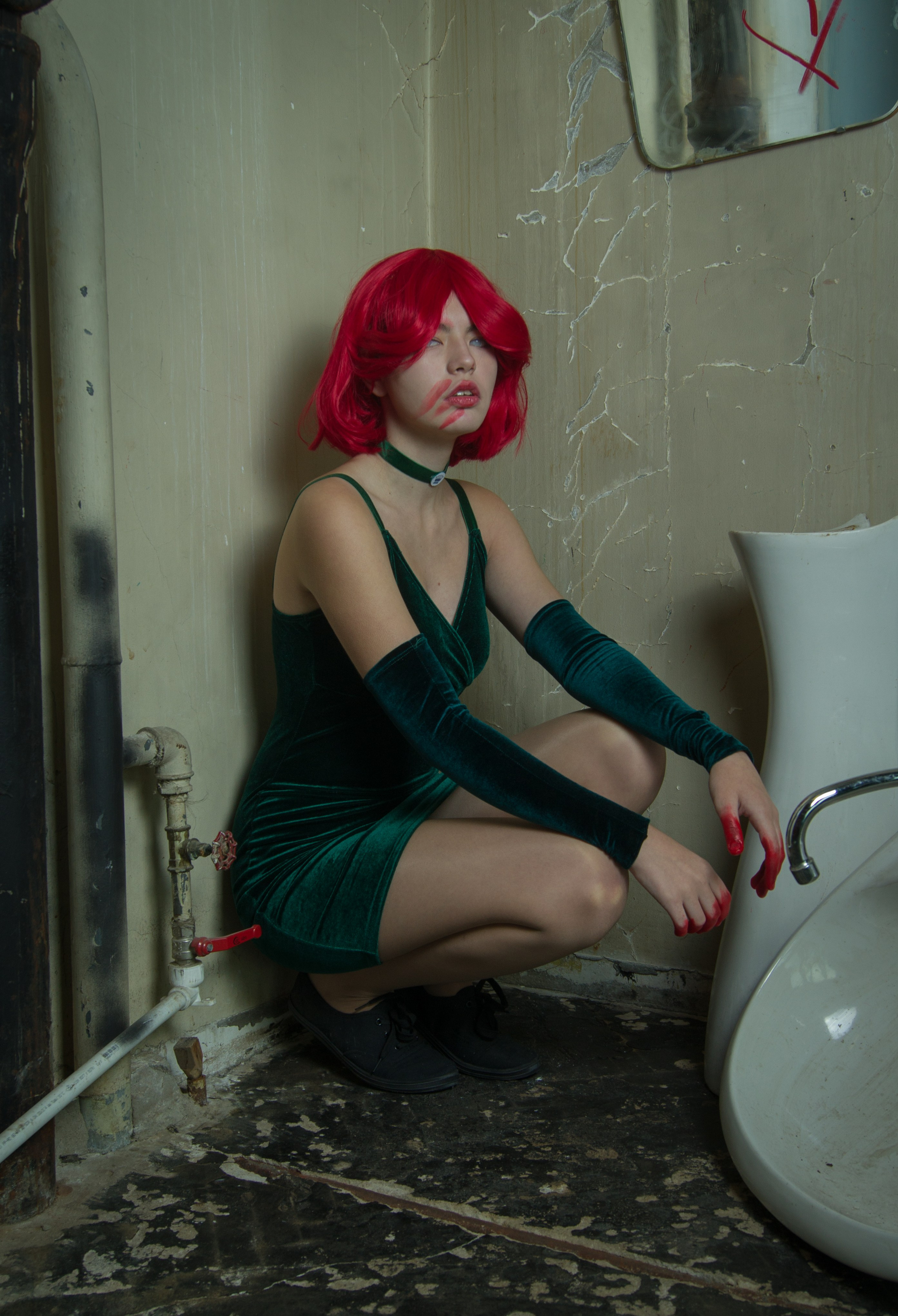 Юля Пчелкина (Персонаж Bubble Comics). Главная