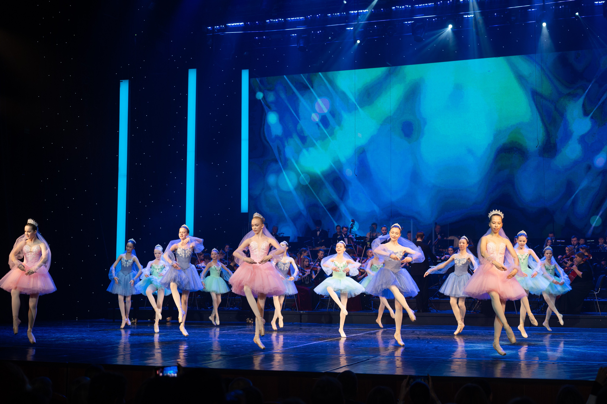 Отчетный концерт ДШИ «Гармония» «Зимняя гармония». Фотограф новорожденных, семейный детский в Тюмени Татьяна Морозова