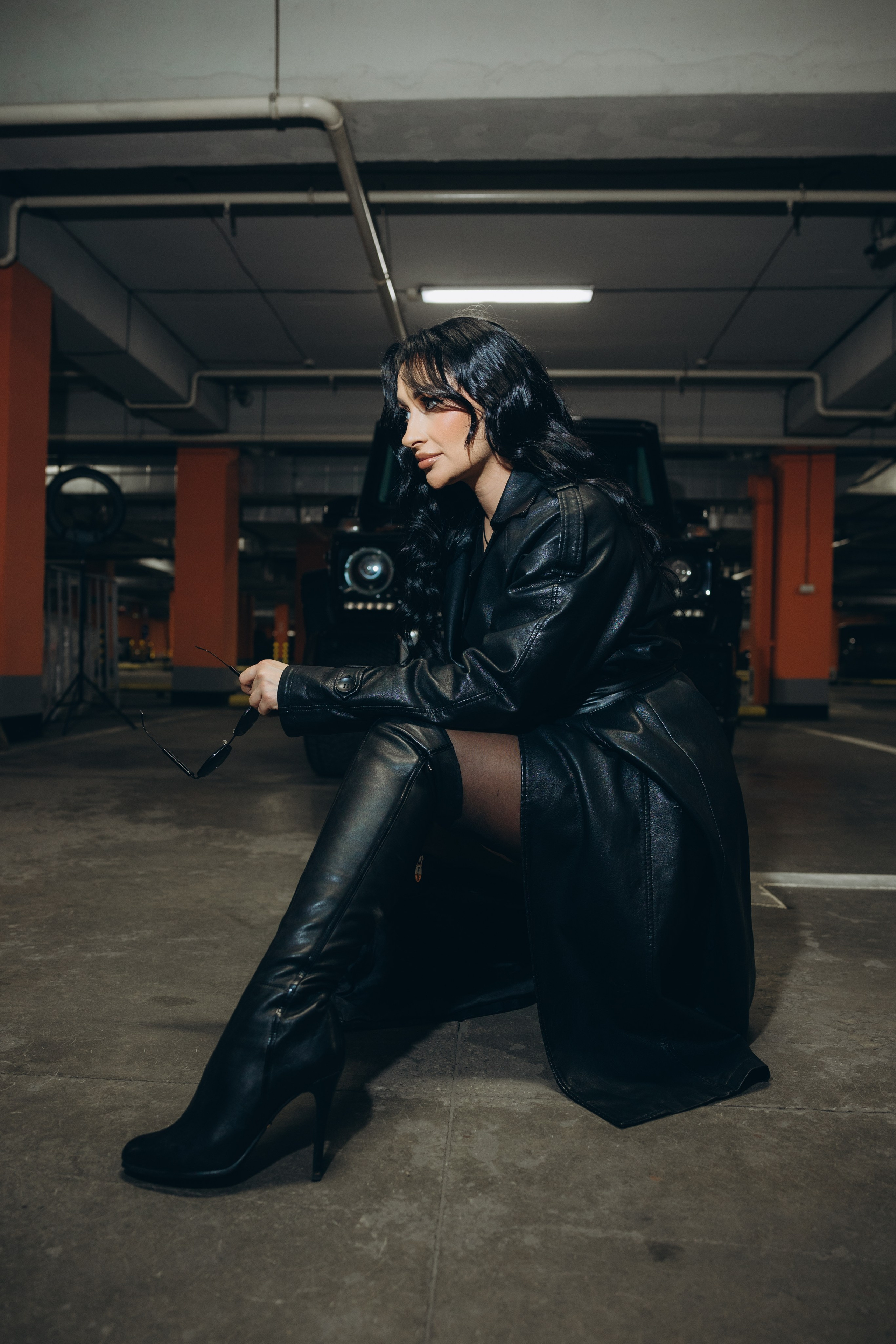 На парковке. Свадебный, семейный фотограф в Иркутске Светлана Макаричева