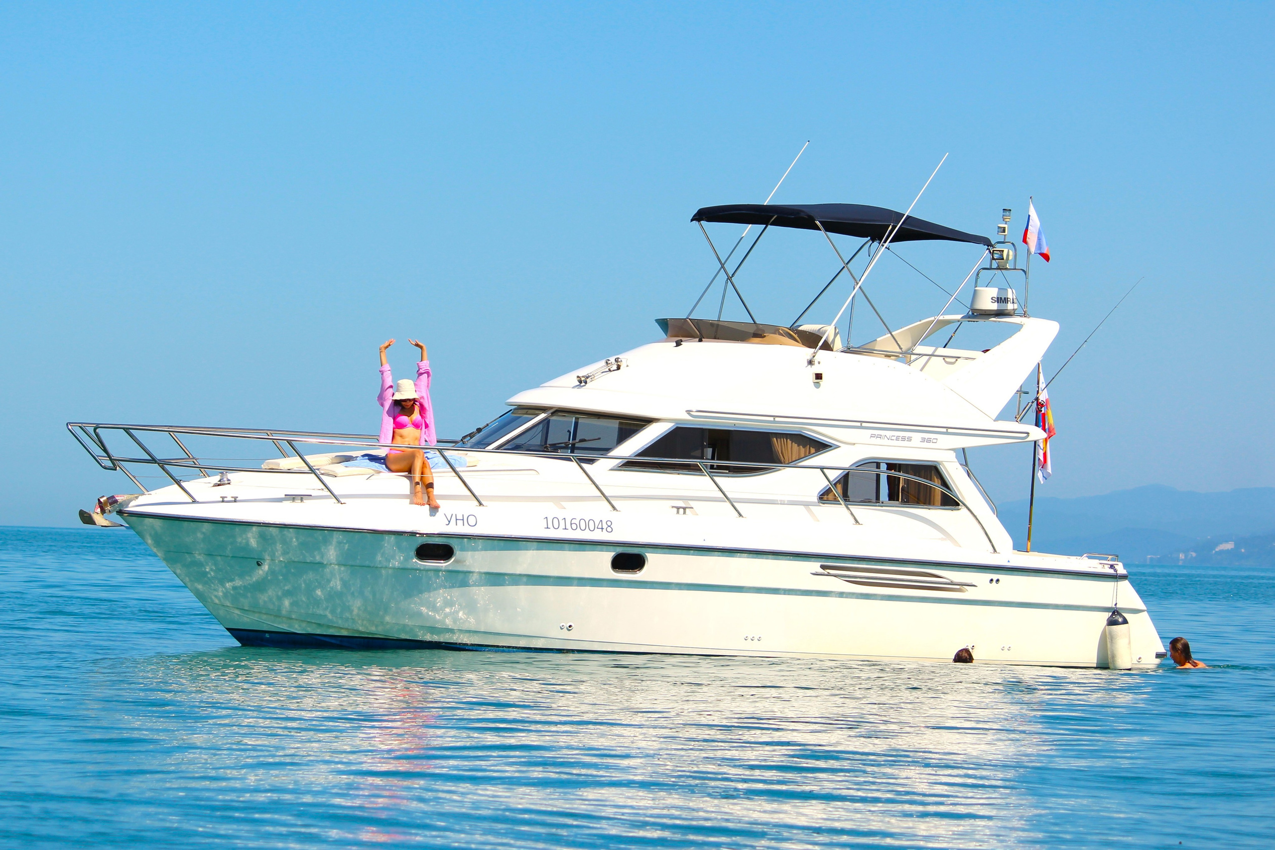 Яхта Уно Аренда Яхты в Сочи Яхтанаморе YACHTNAMORE YACHTANAMORE