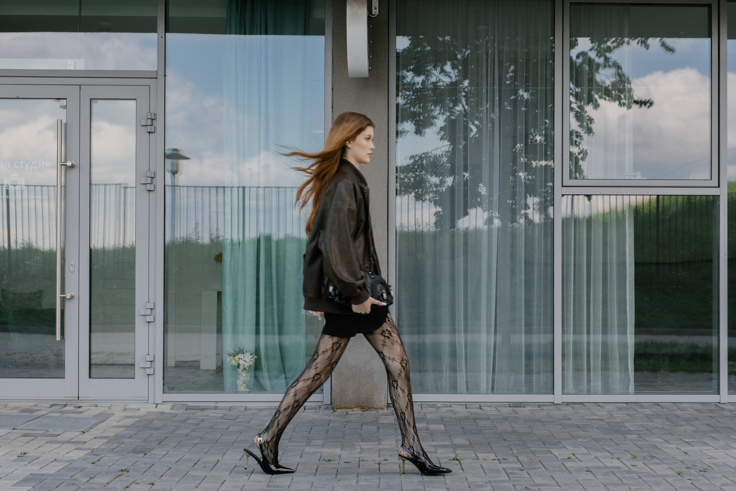 Ты и город. Вита Овчинникова. Фотограф в Новосибирске. Снимаю женские портреты, контент для блогеров и брендов