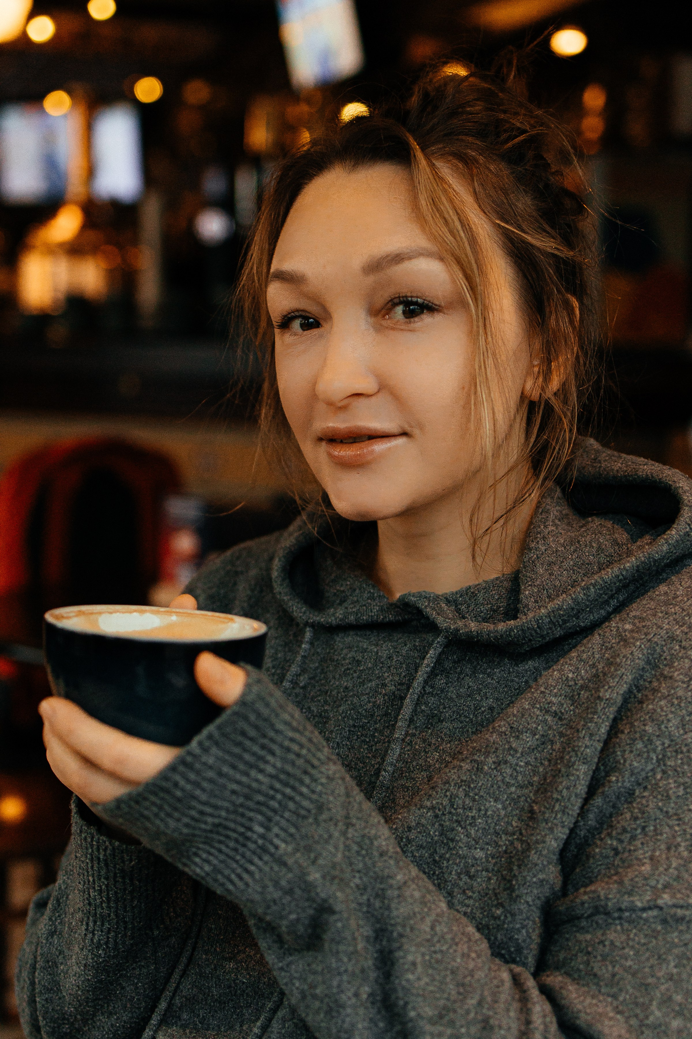 Лена в «Champion bar». Фотограф в Выборге и Санкт-Петербурге Маша Гуляева