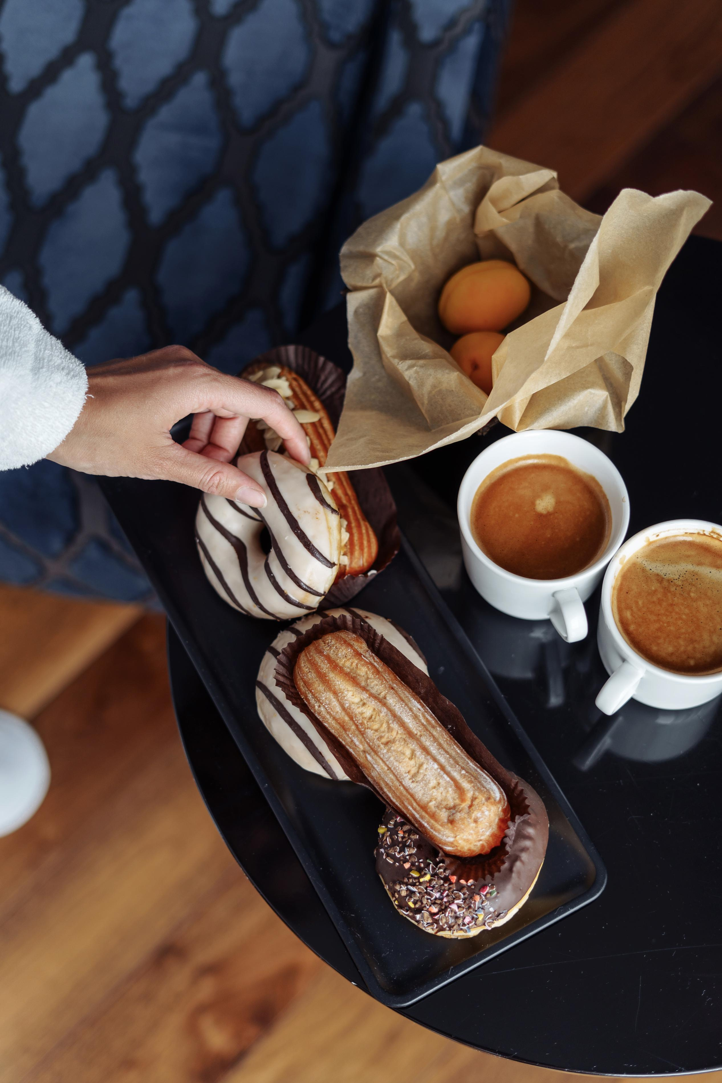 Круасанно-кофейное утро в Hilton. Свадебный фотограф в СПб Сергей Малиновский