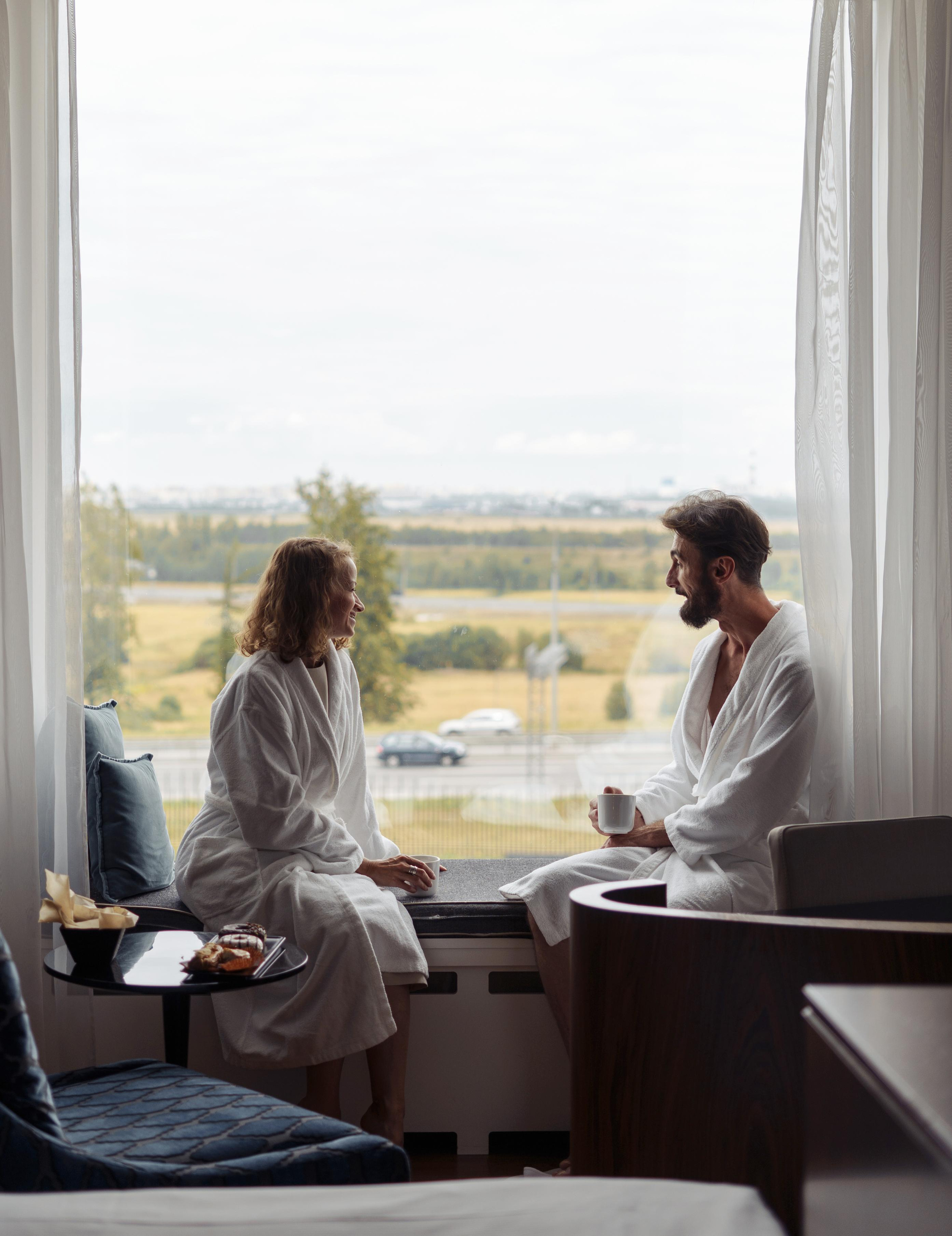 Круасанно-кофейное утро в Hilton. Свадебный фотограф в СПб Сергей Малиновский