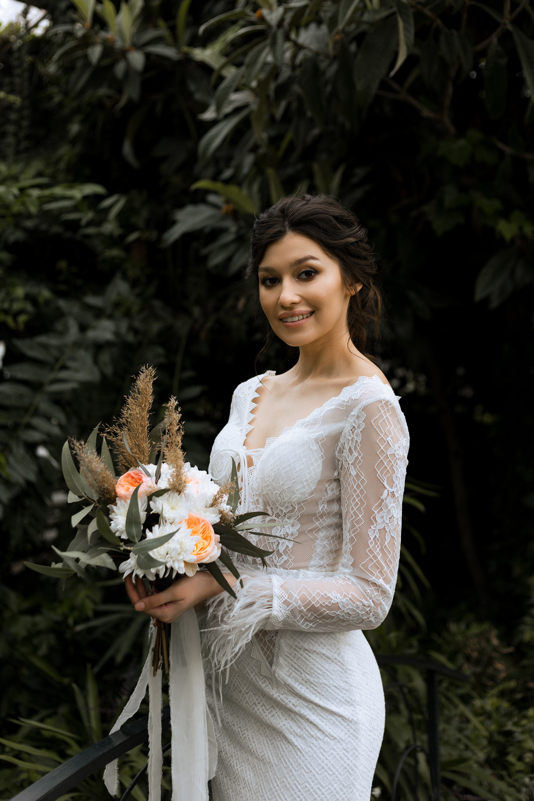 Свадебная фотосессия в оранжерее. Свадебный и семейный фотограф в Волгограде Кристина Иванова