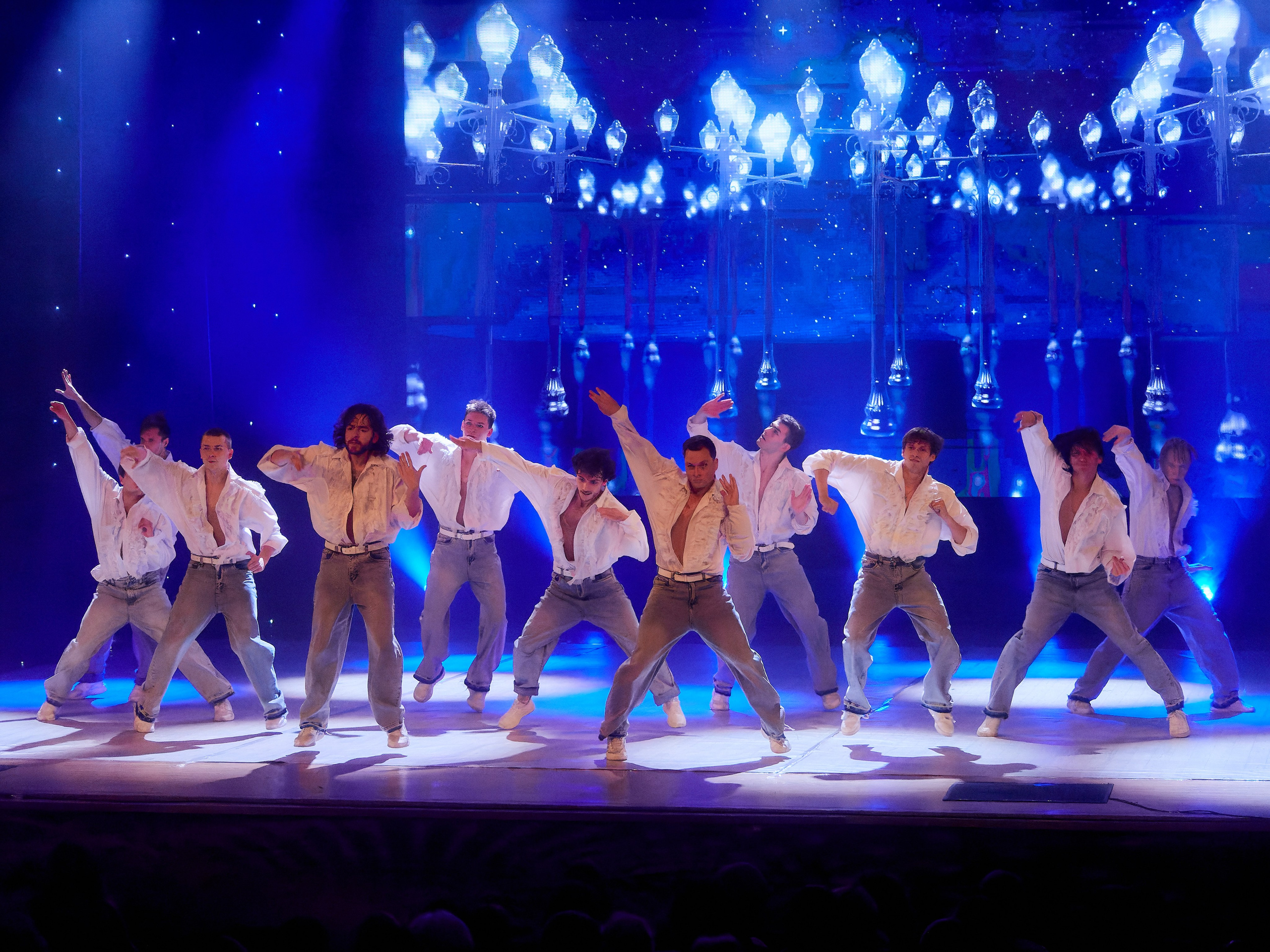 TODES-это уникальный танцевальный мир, вселенная Аллы Духовой!. Семейный и детский фотограф в Междуреченск Олег Бамбульский