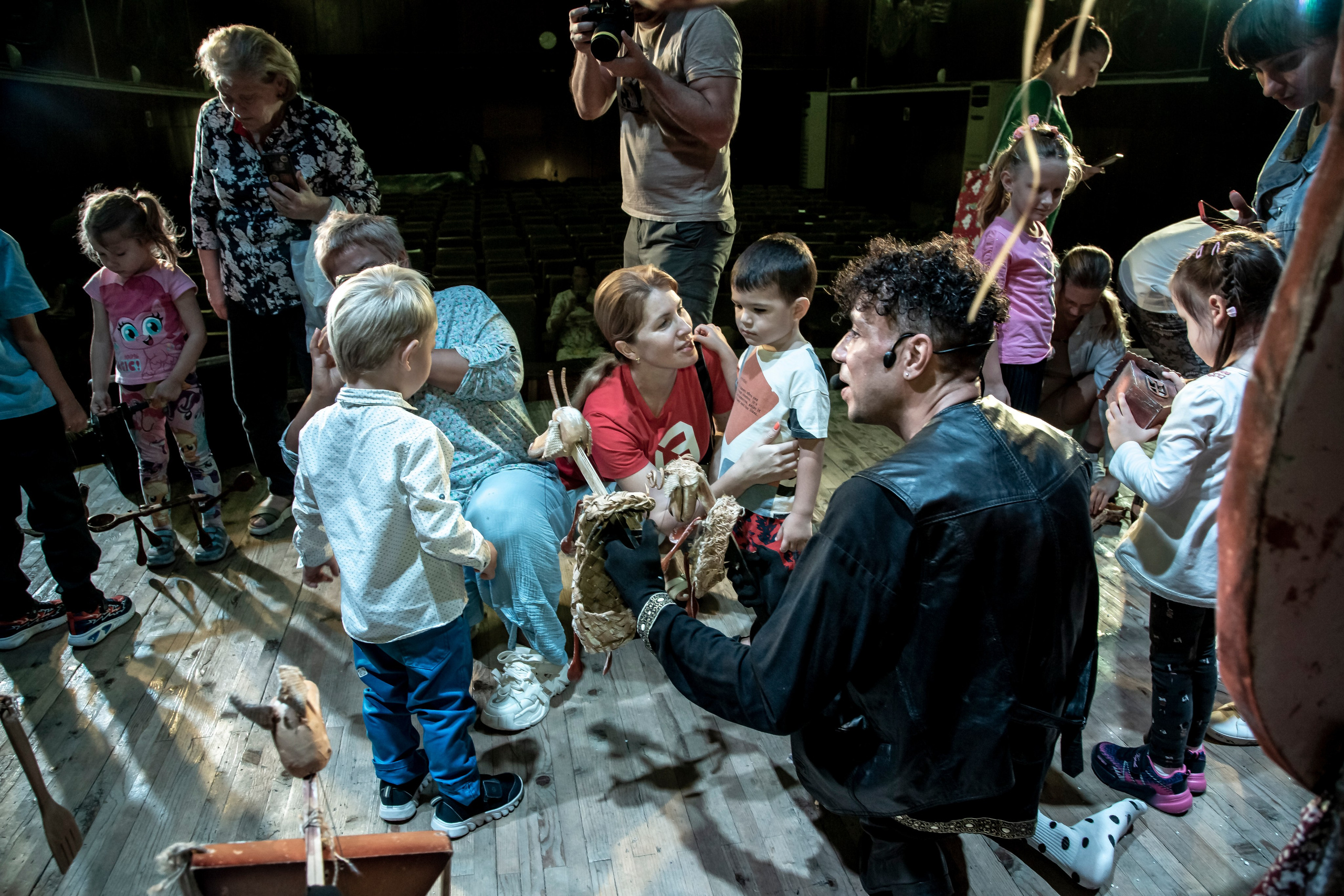 Лапотные сказки спектакль театра Саквояж. Фотограф в Сочи Юрий Шептаев