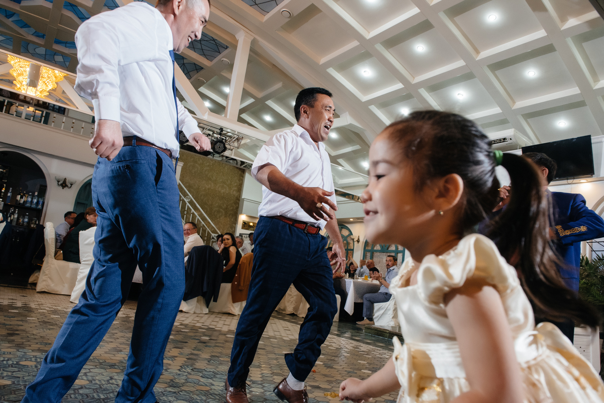 Мадияр & Махаббат. Фотограф Даурен Абилхаятов