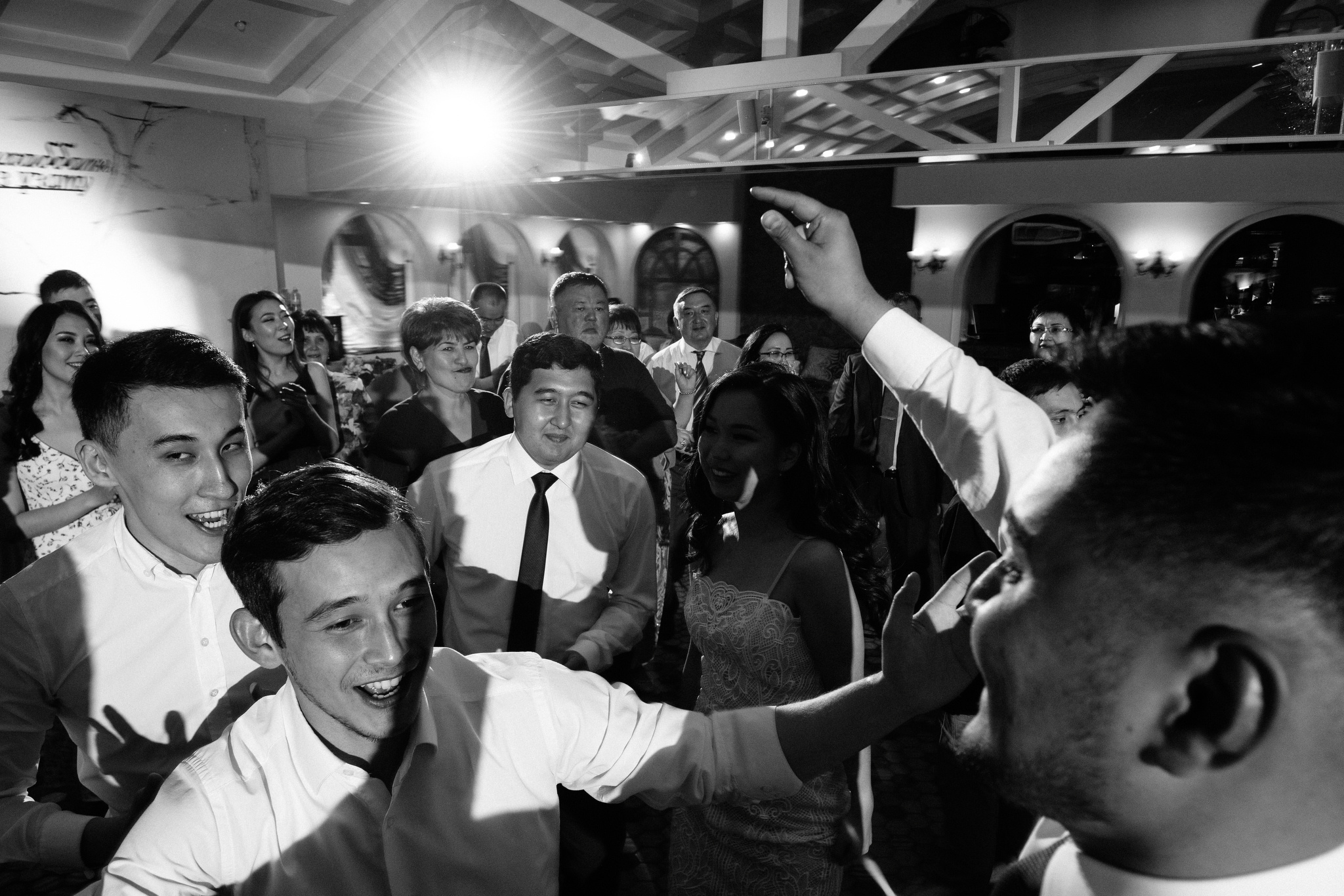 Мадияр & Махаббат. Фотограф Даурен Абилхаятов