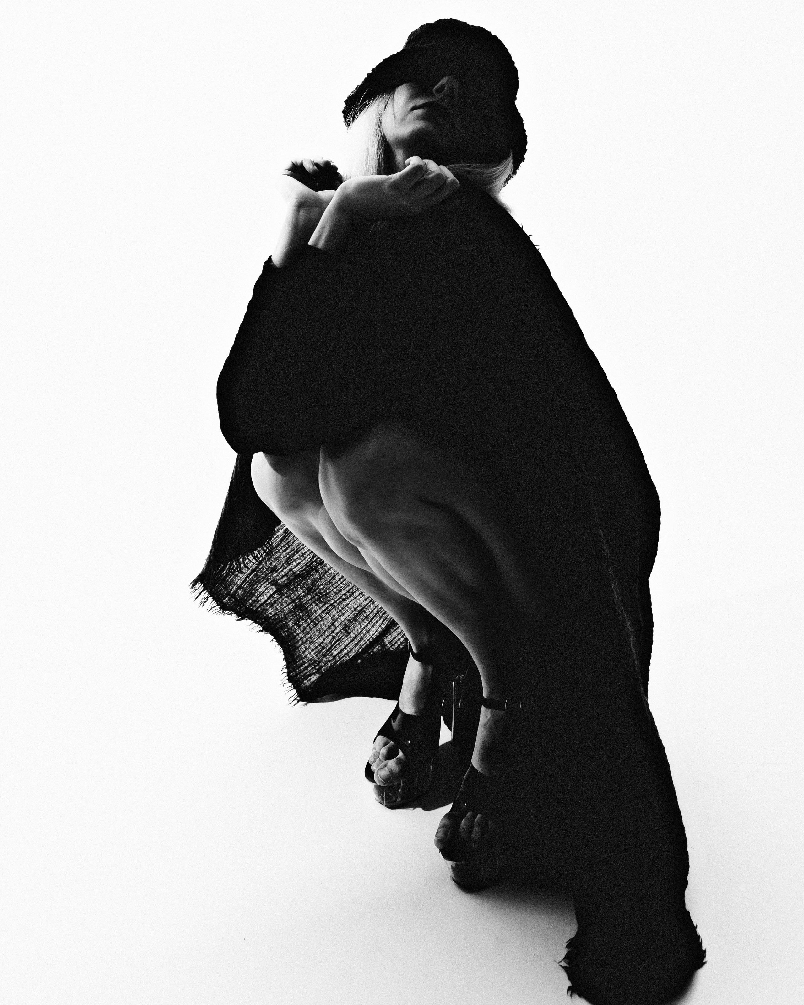 Спасибо за проявленный интерес к моему творчеству! Меня зовут Россохат