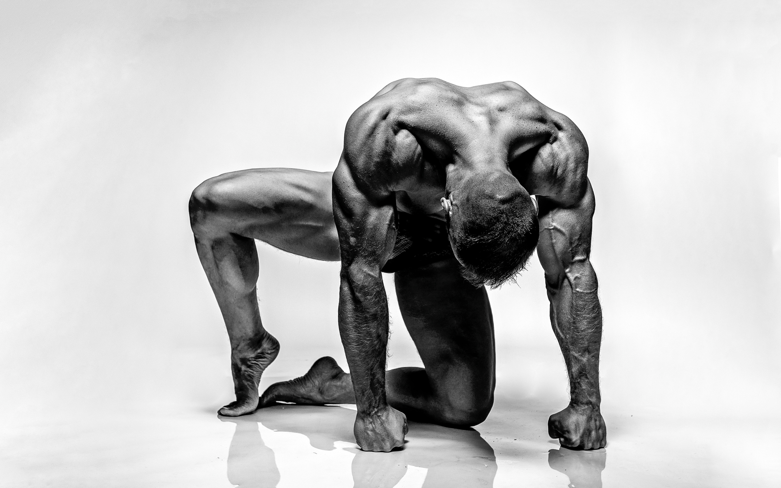 Спасибо за проявленный интерес к моему творчеству! Меня зовут Россохат