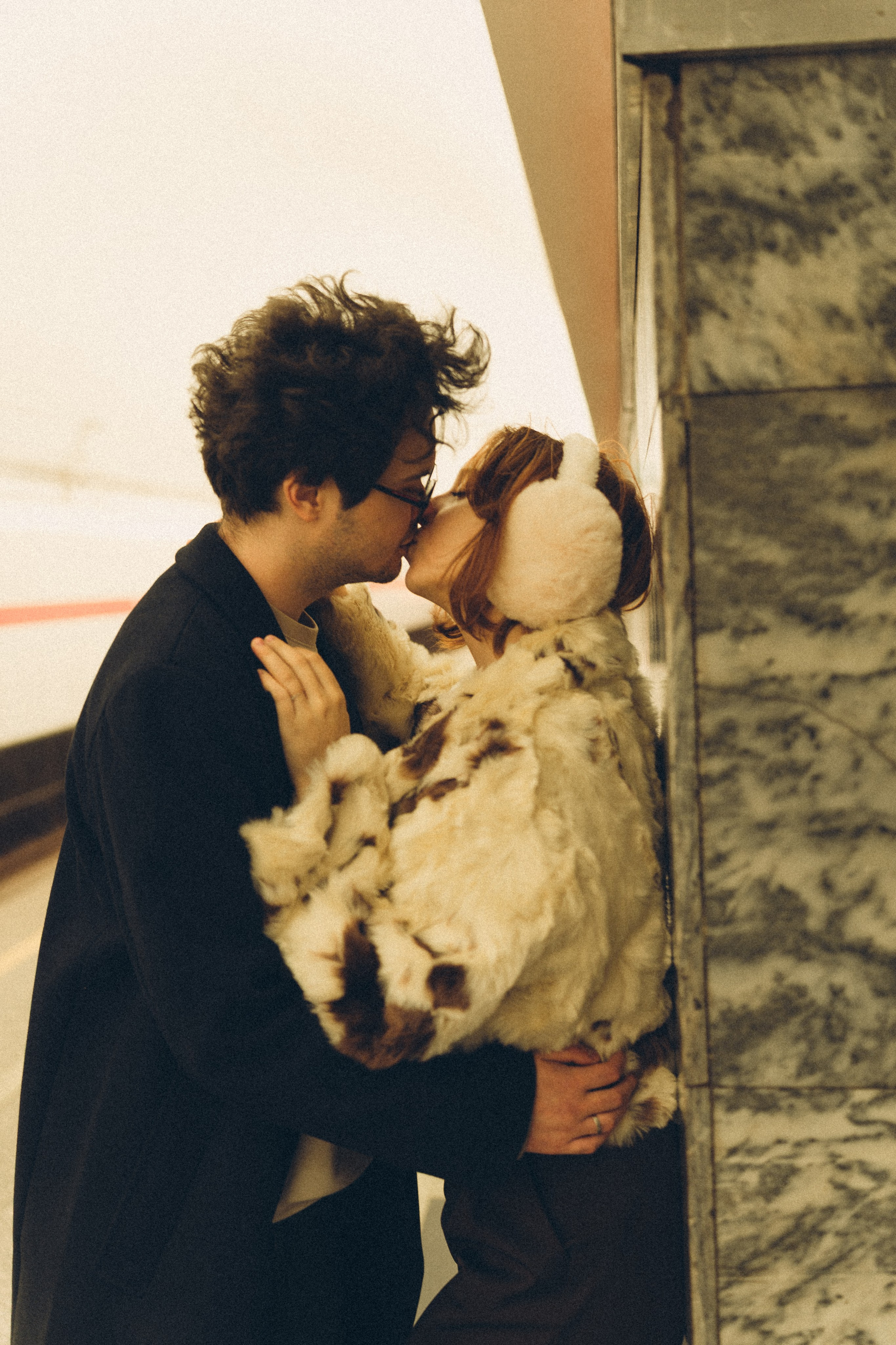 НОВОГОДНЯЯ ФОТОСЕСИИЯ ПАРЫ В МЕТРО ЛЮБОВЬ. Профессиональный фотограф, Санкт-Петербург — Виктория Богомолова