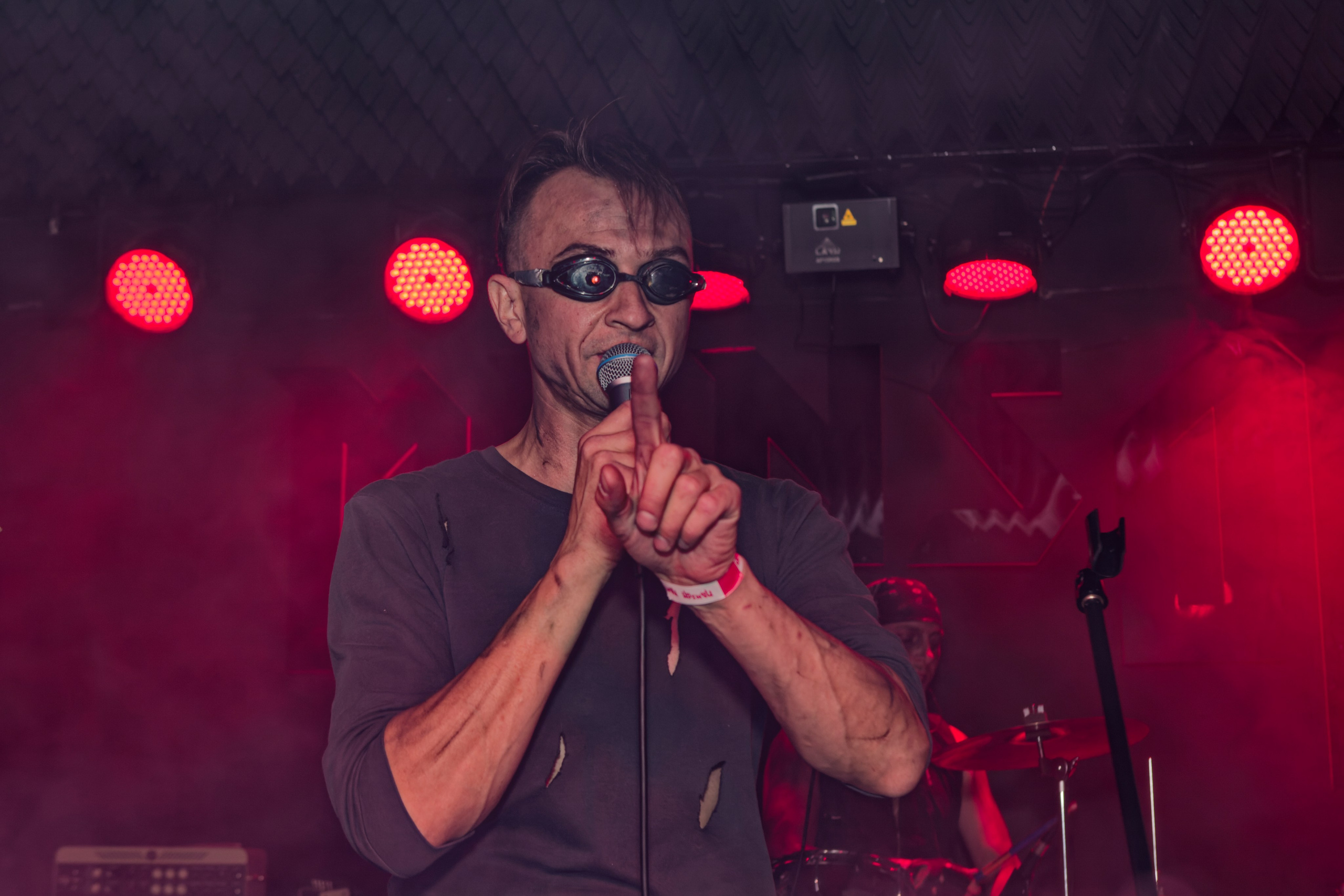 «Страшная вечеринка». Кутузов Евгений Фотограф в Южно-Сахалинске