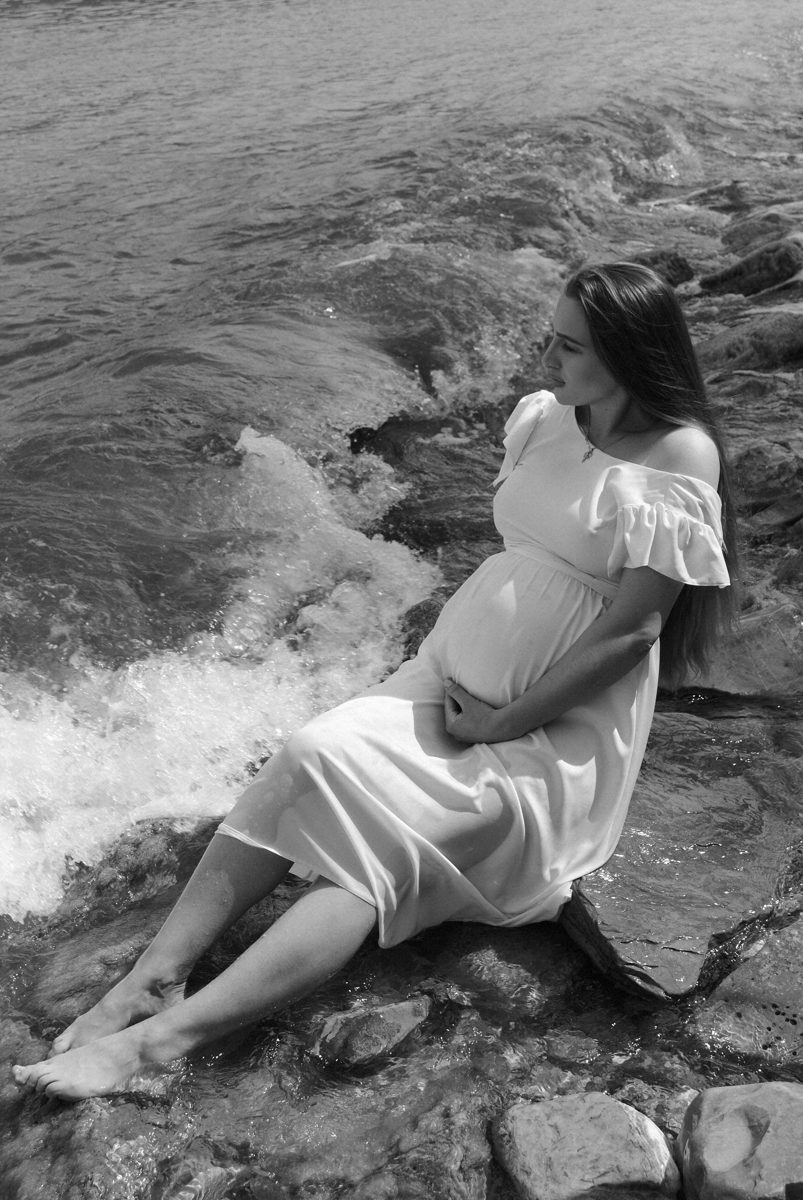 Беременность на берегу моря. Фотограф Мария Мусаелян