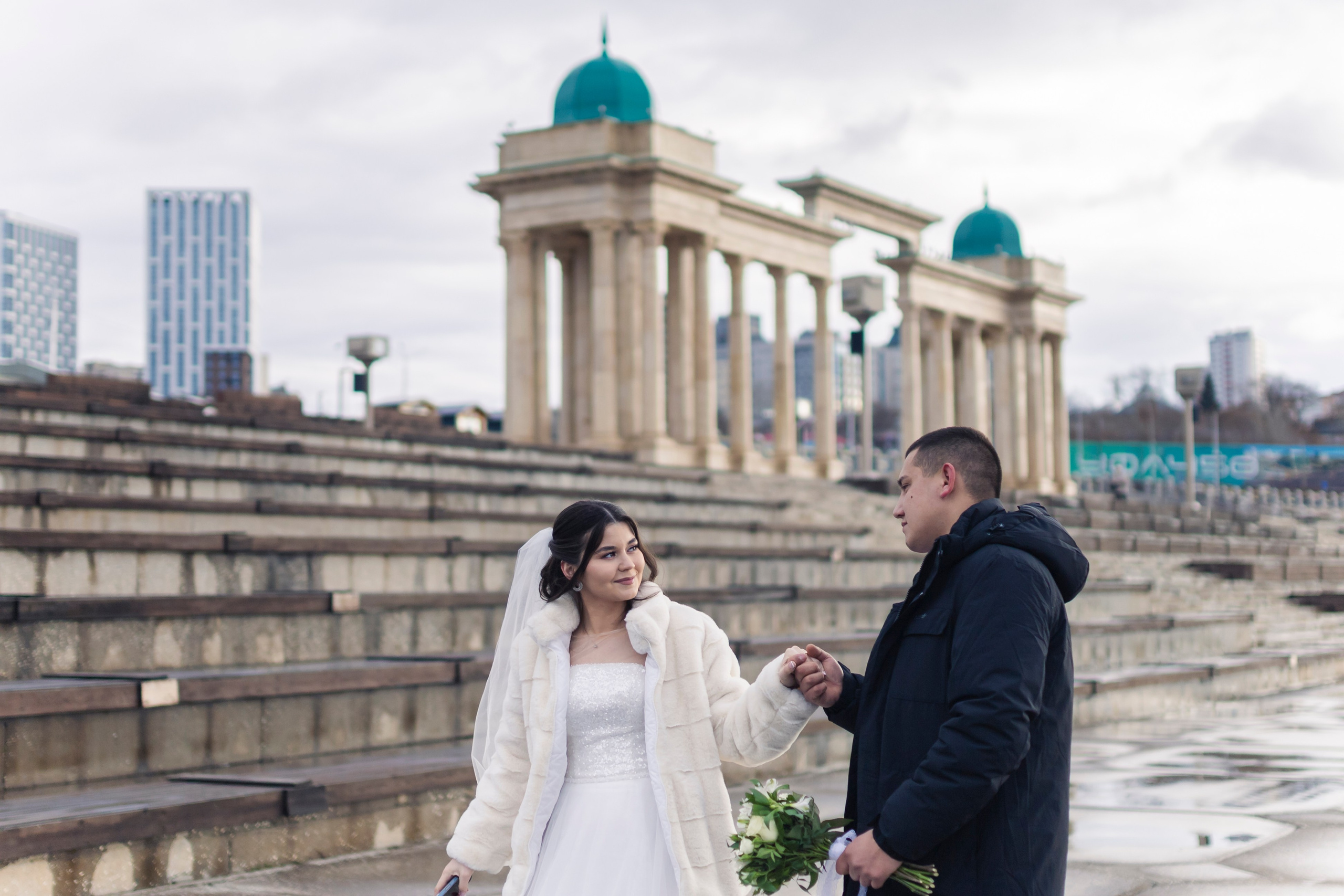 свадьба на монументе дружбы Уфа