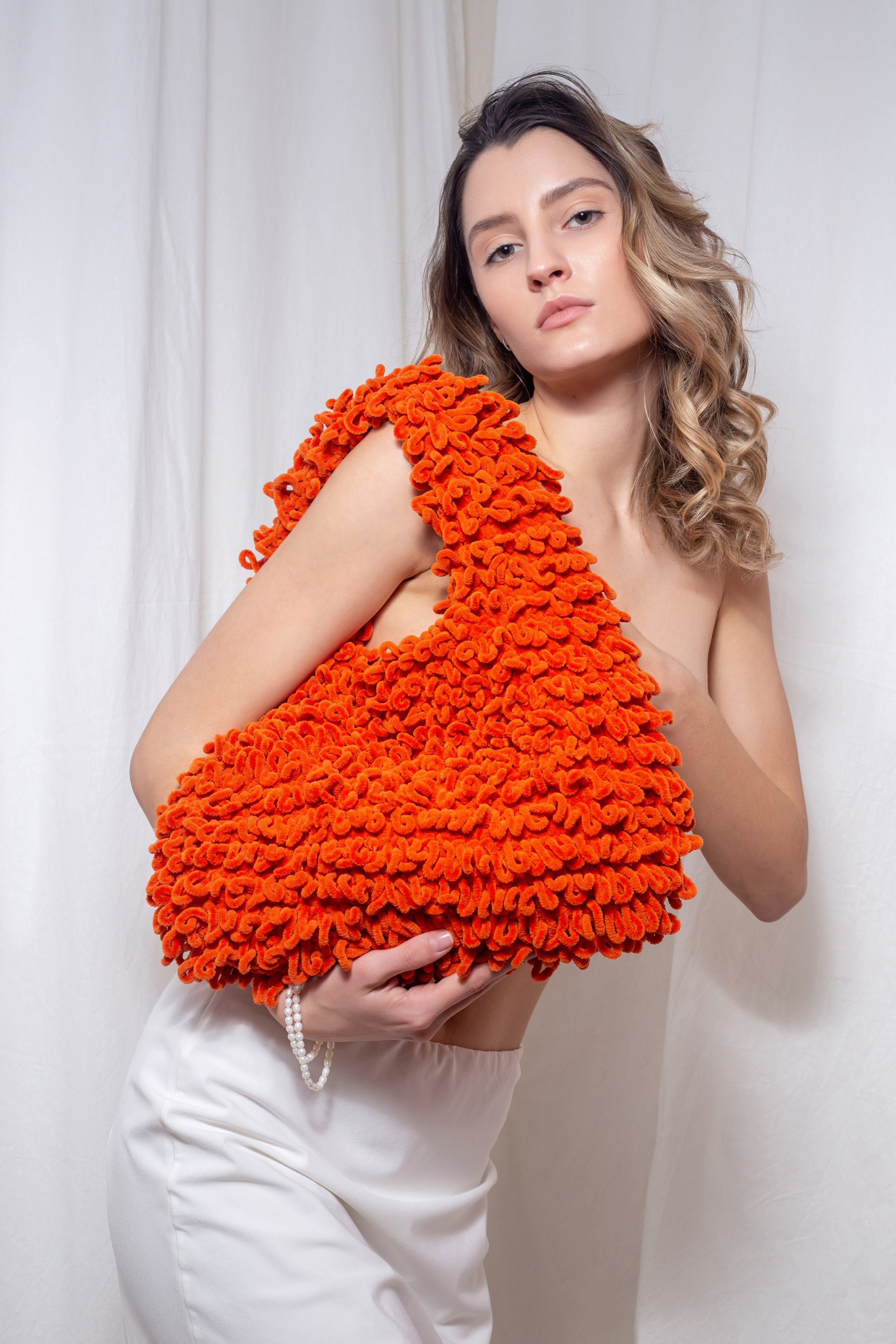 Фото для маркетплейсов. Фотограф в Анапе Олег Зекерьяев