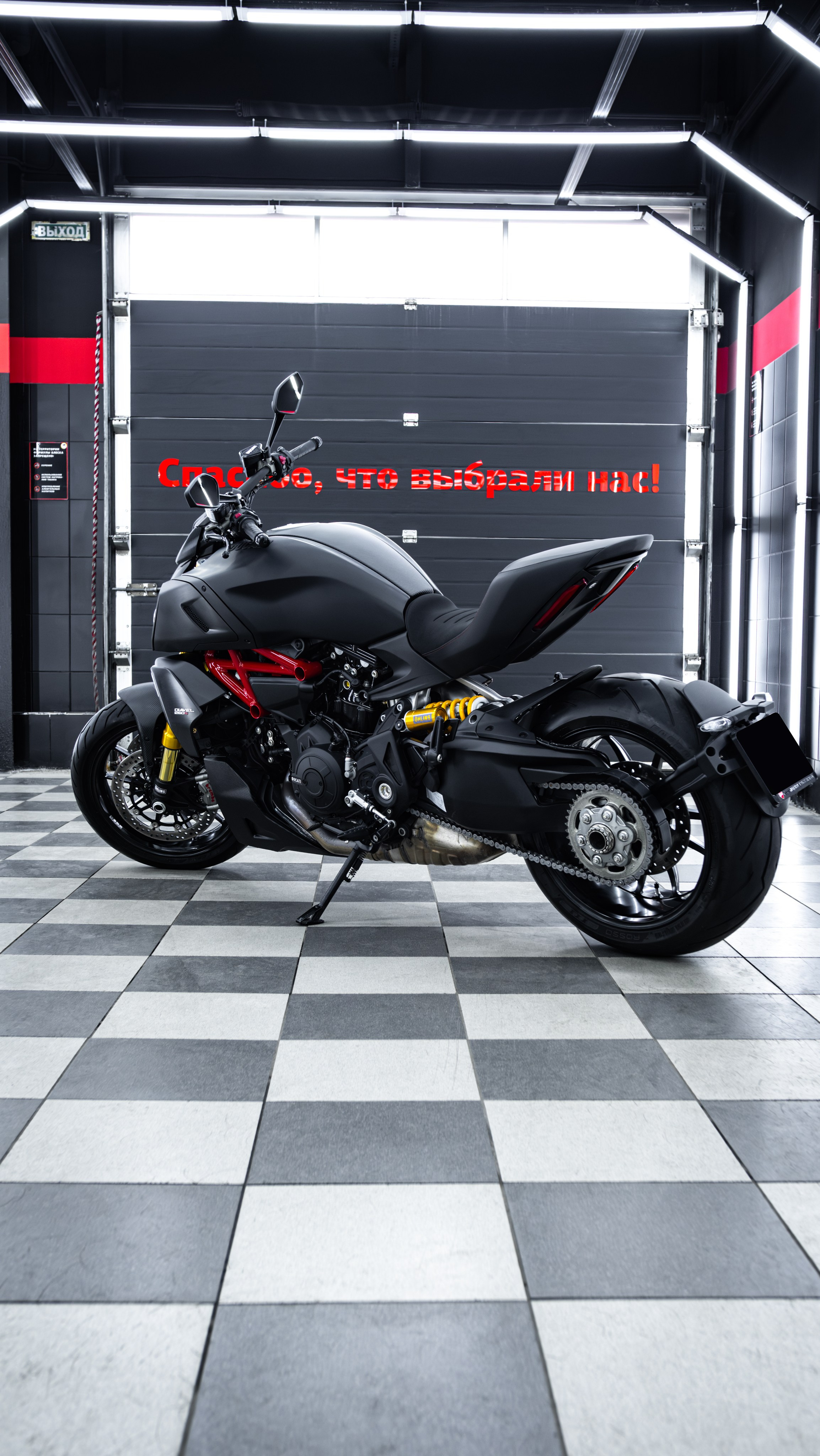 Ducati Diavel 1260s. Архитектурная визуализация