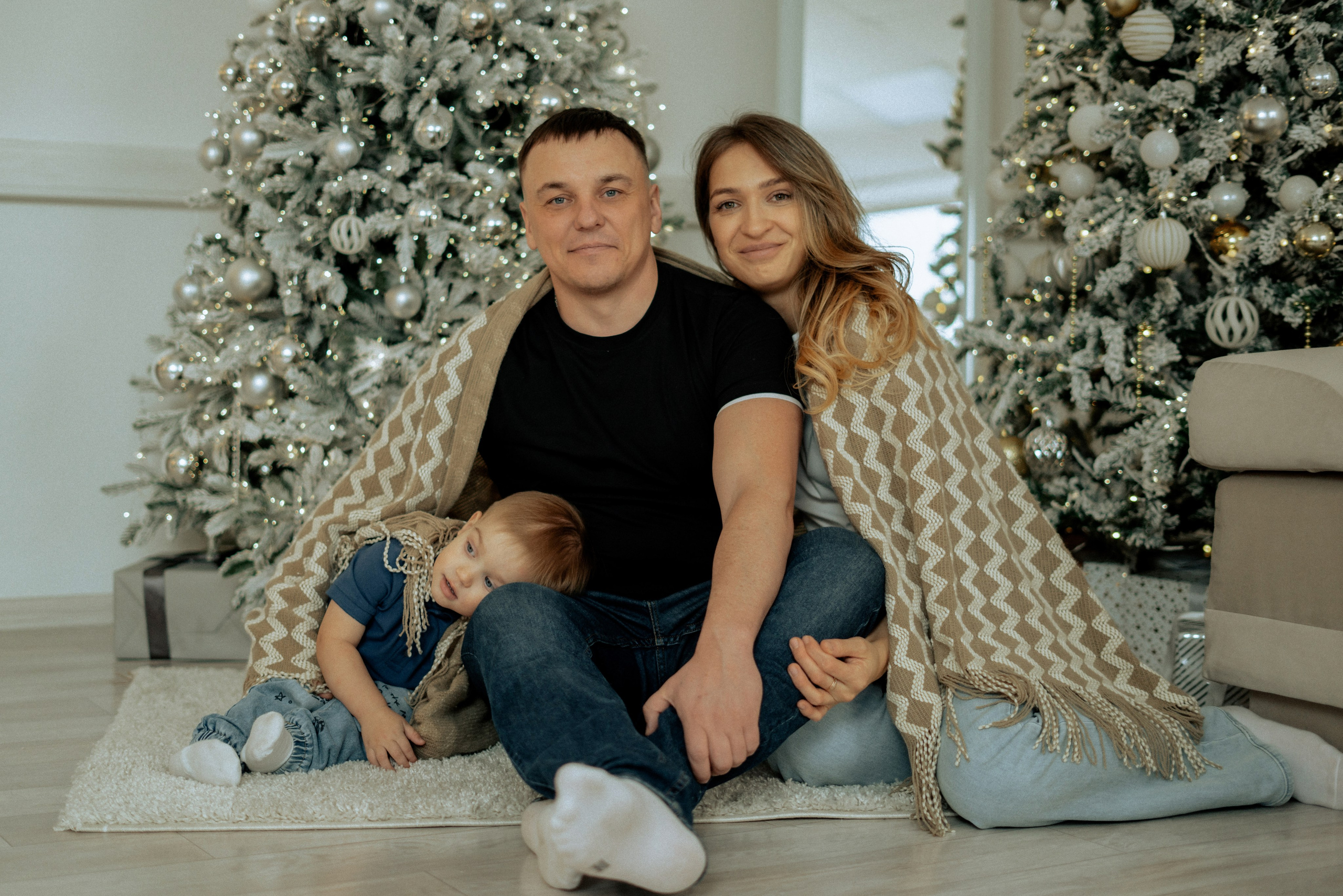 Студийная Новогодняя семейная съемка. Фотограф сахалин