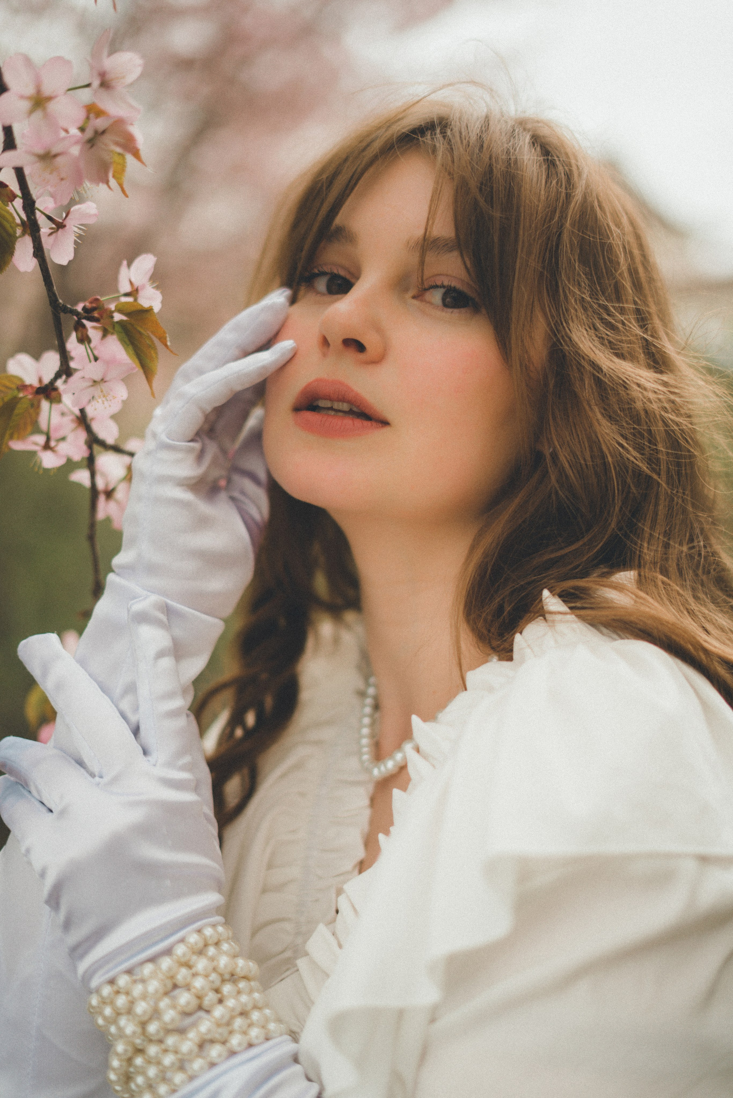 Девушка и сакура. Фотограф сахалин