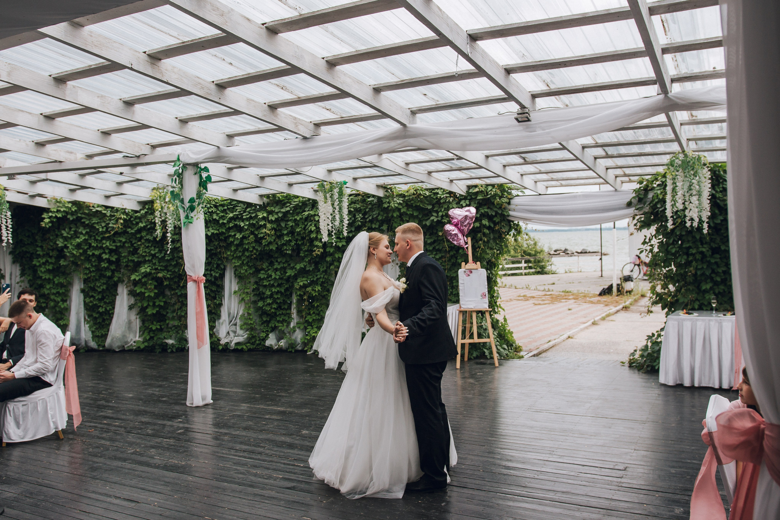 Дарья и Влад ЗАГС и Банкет. Фотограф Новосибирск