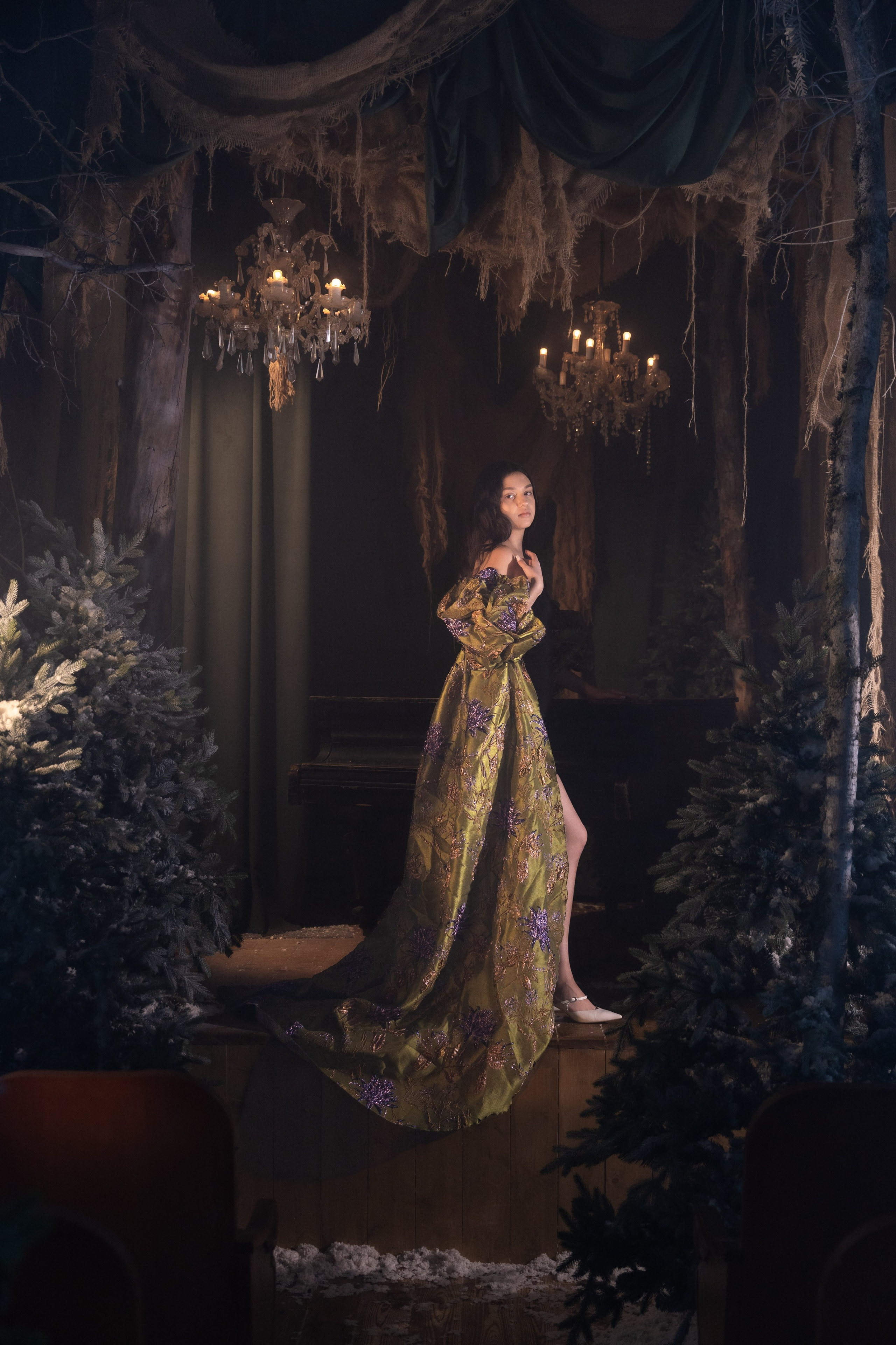 ЖЕНСКАЯ ФОТОСЕССИЯ В СТУДИИ. Фотограф в Москве и Стамбуле. Мастер сказочных фотографий