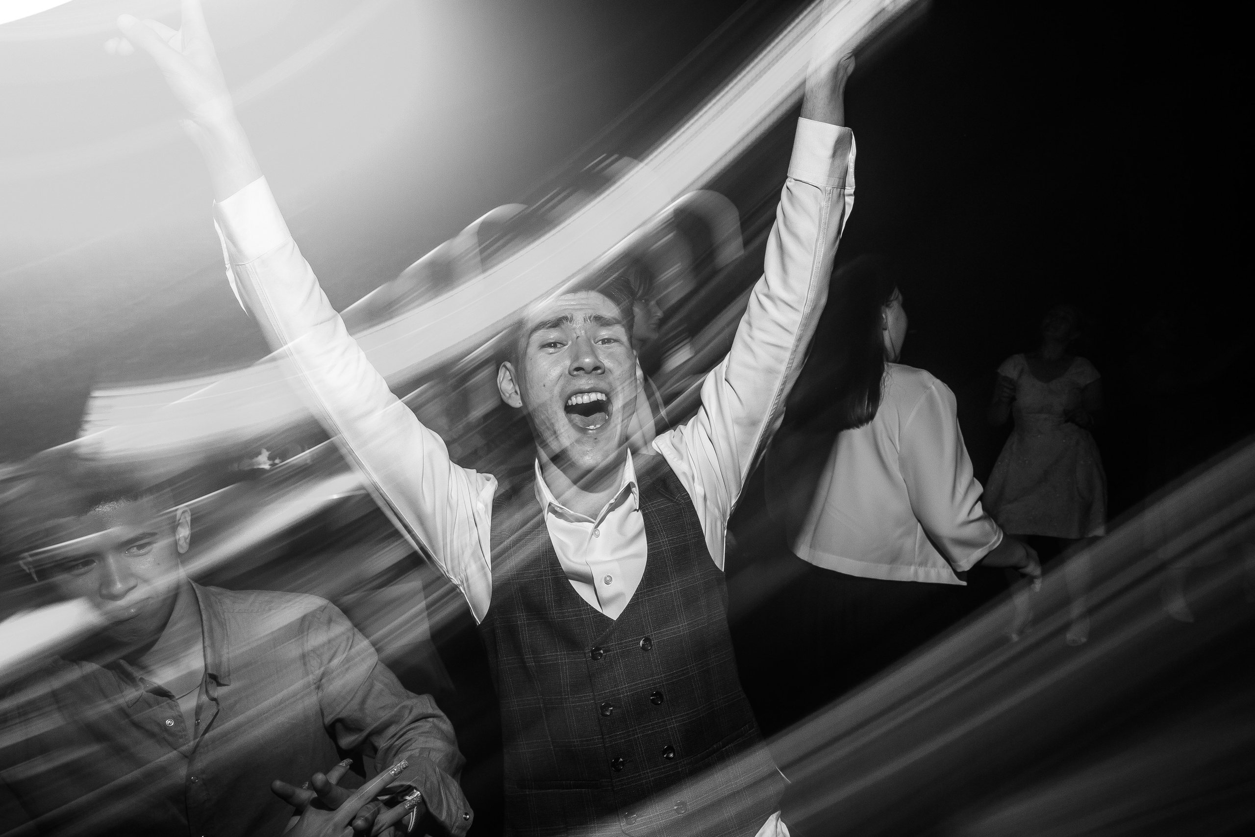 Уютная свадьба — Аскар и Катя на Марсовом поле. Свадебный фотограф в Оренбурге Илья Володьков