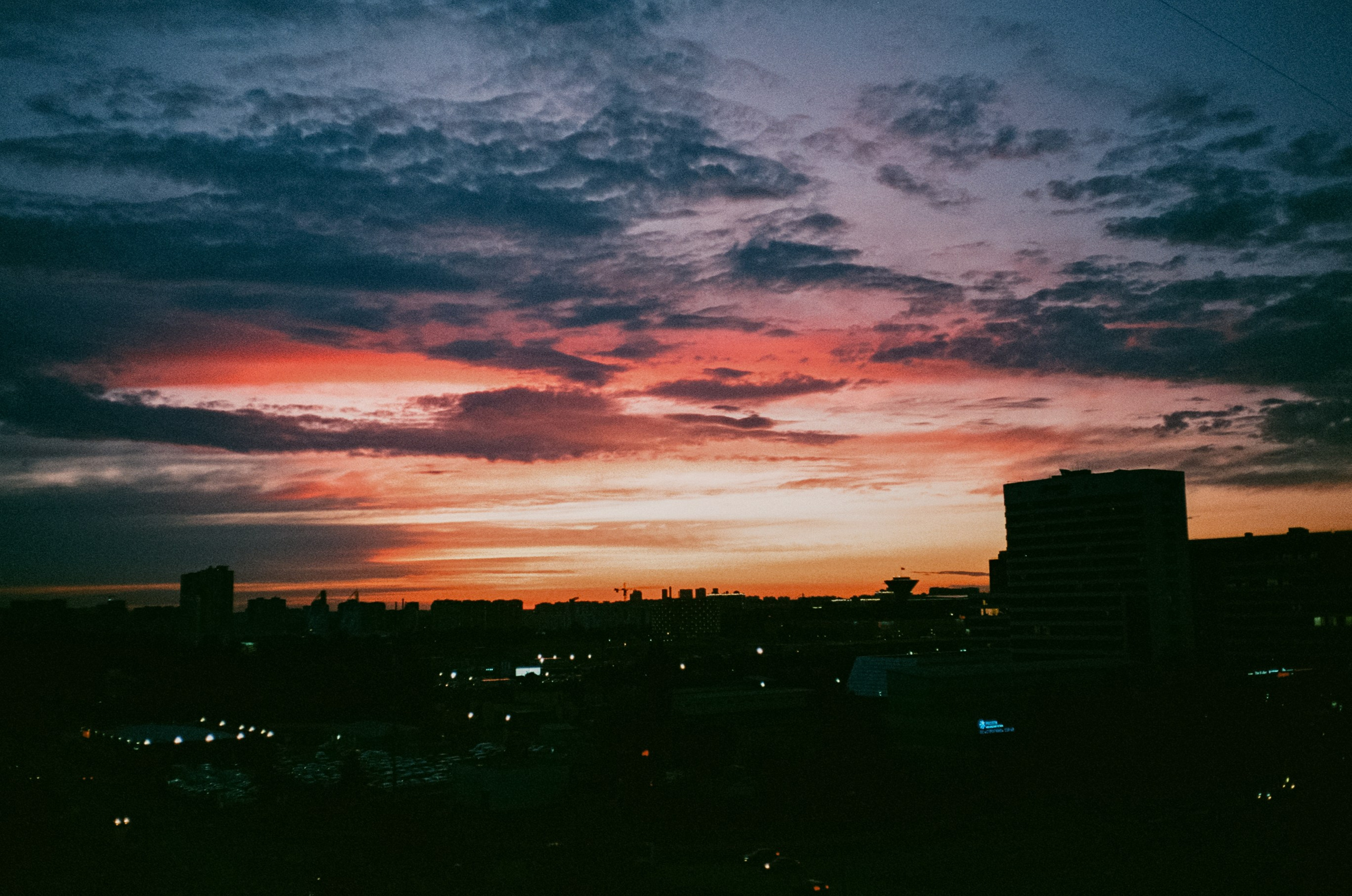 Ricoh MF-1 / Fujifilm X-tra 400 (просрочка) / Закат Строгино, Давыдовс